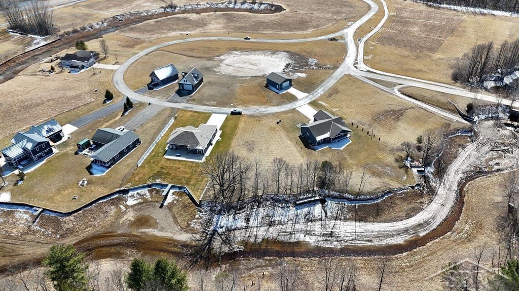863 E Shoreline Drive Hope Township MI 48628