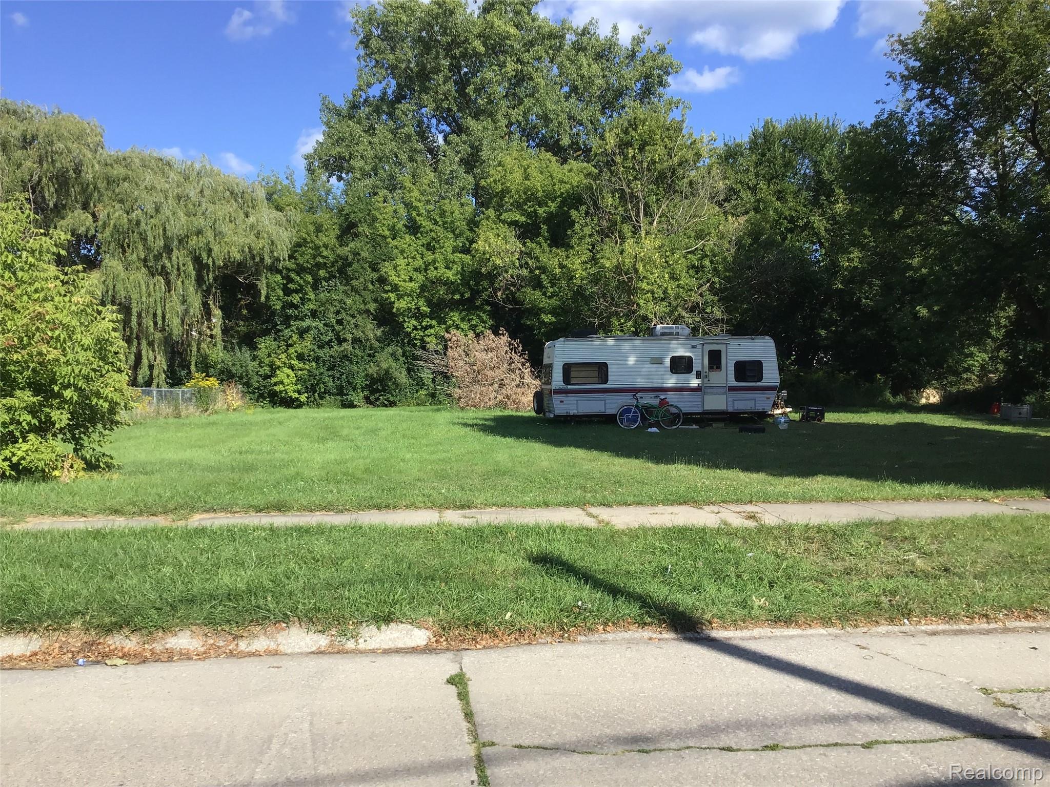 2420 Lynnwood Avenue Saginaw City MI 48601