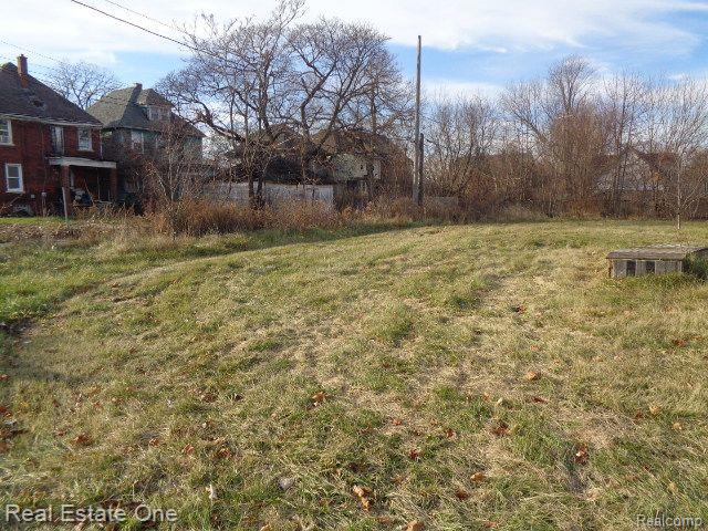 2401 Baldwin Street Detroit City MI 48214