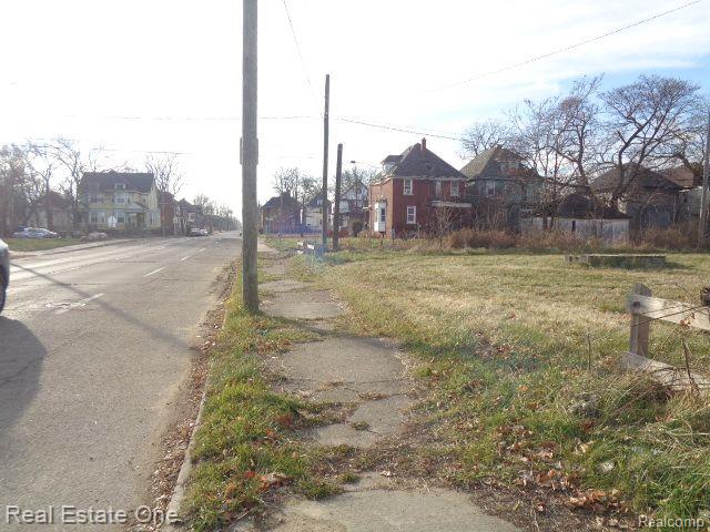 2401 Baldwin Street Detroit City MI 48214