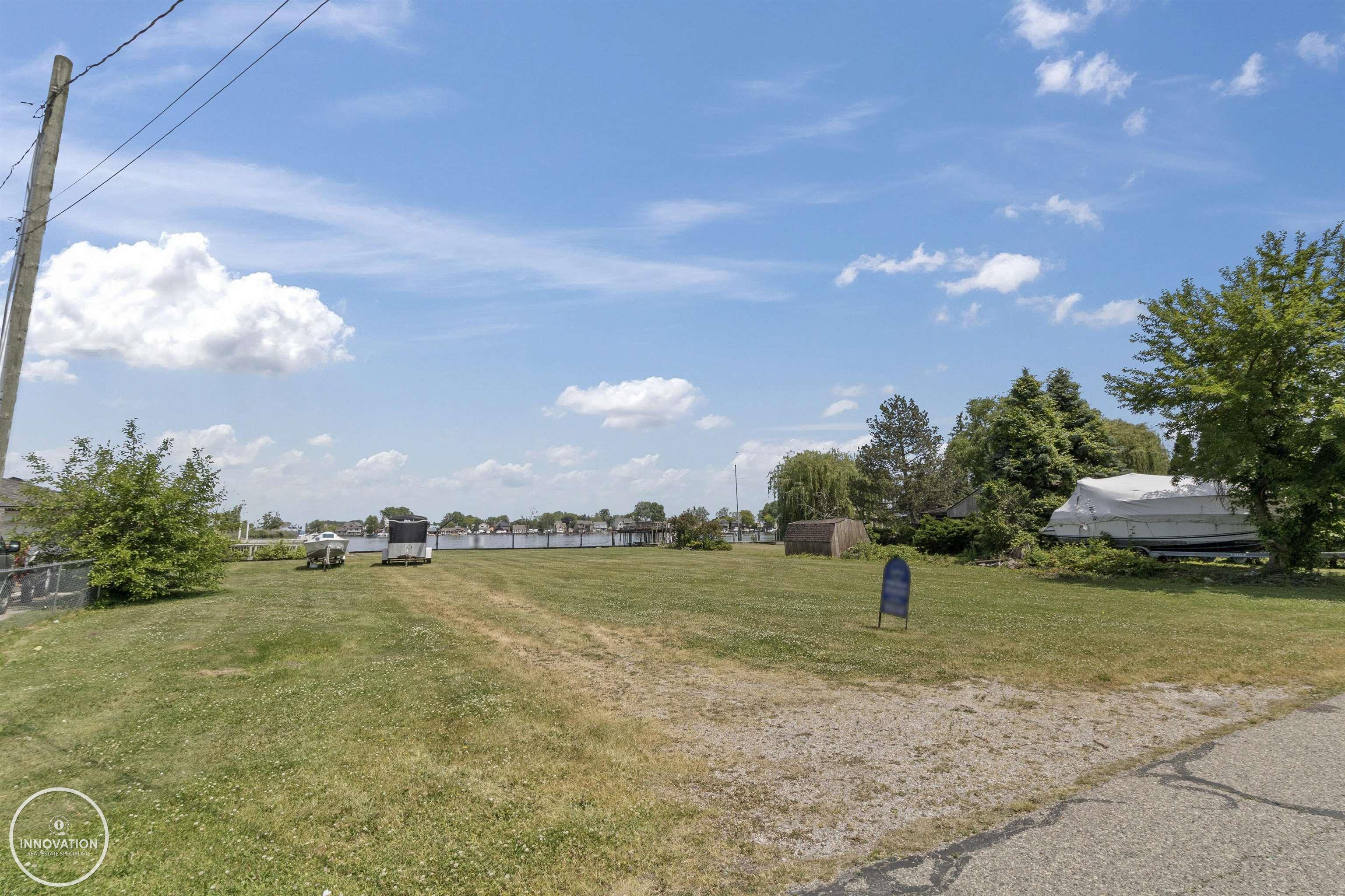 38187 Huron Pointe Drive Harrison Charter Township MI 48045