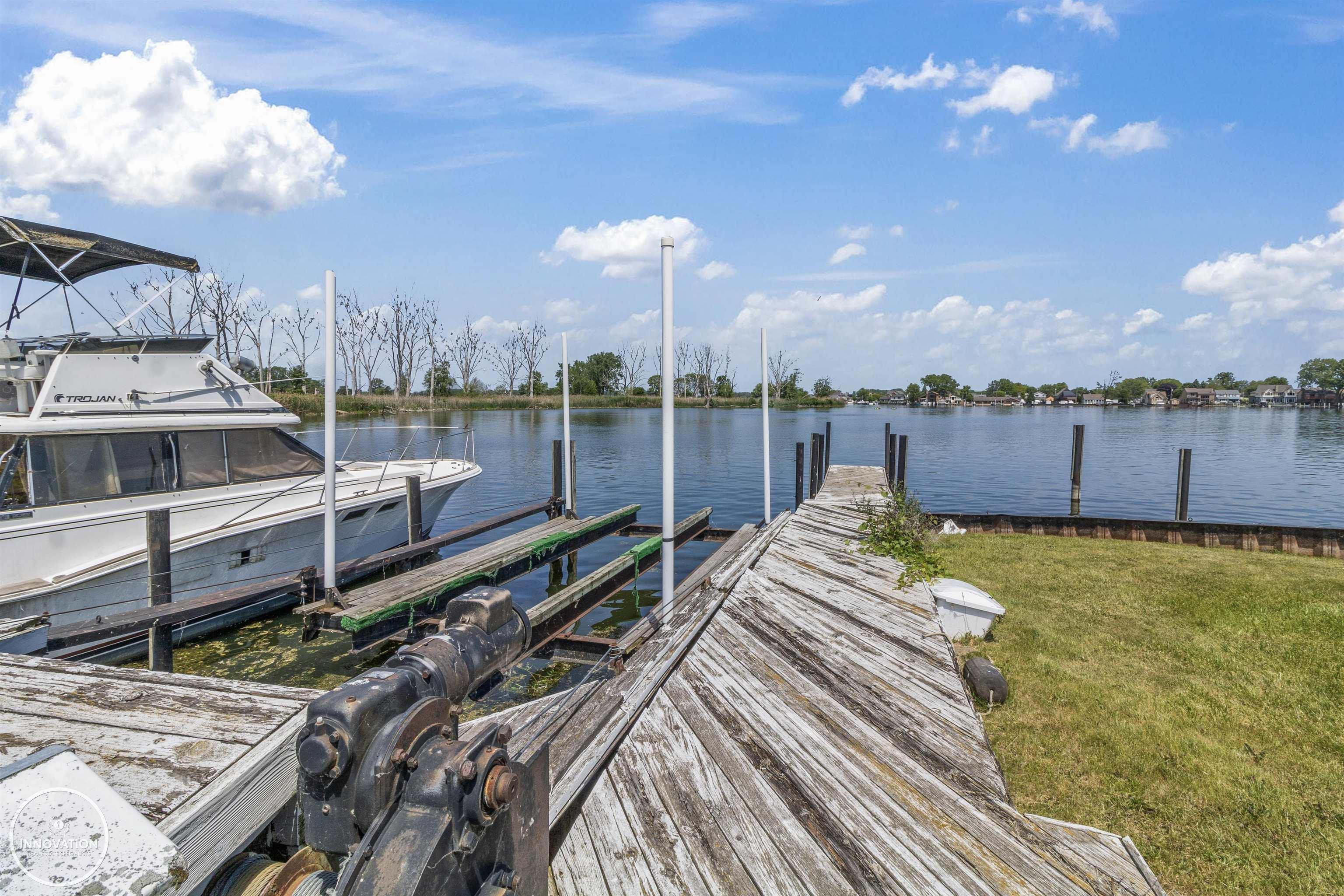 38187 Huron Pointe Drive Harrison Charter Township MI 48045