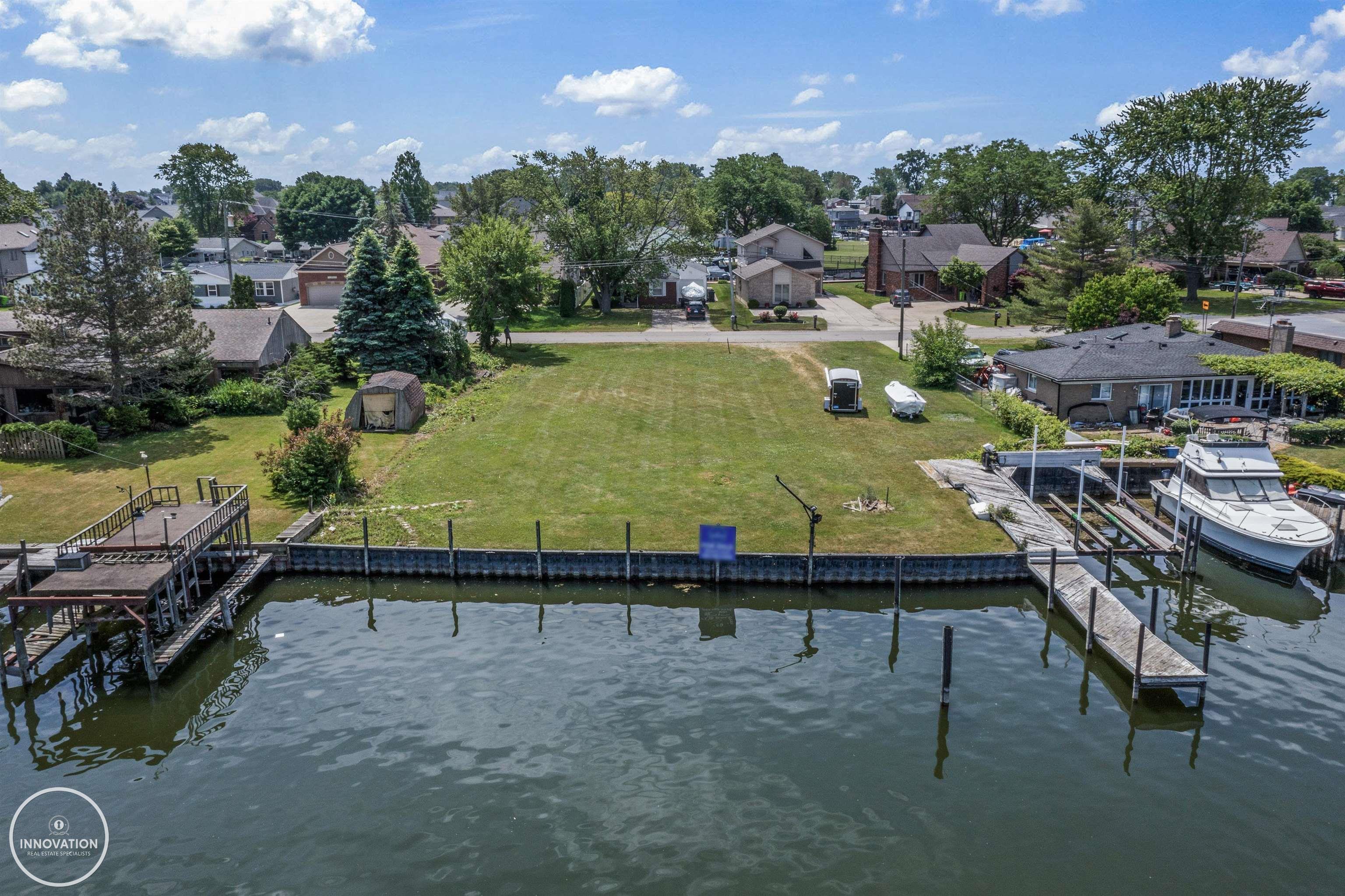 38187 Huron Pointe Drive Harrison Charter Township MI 48045