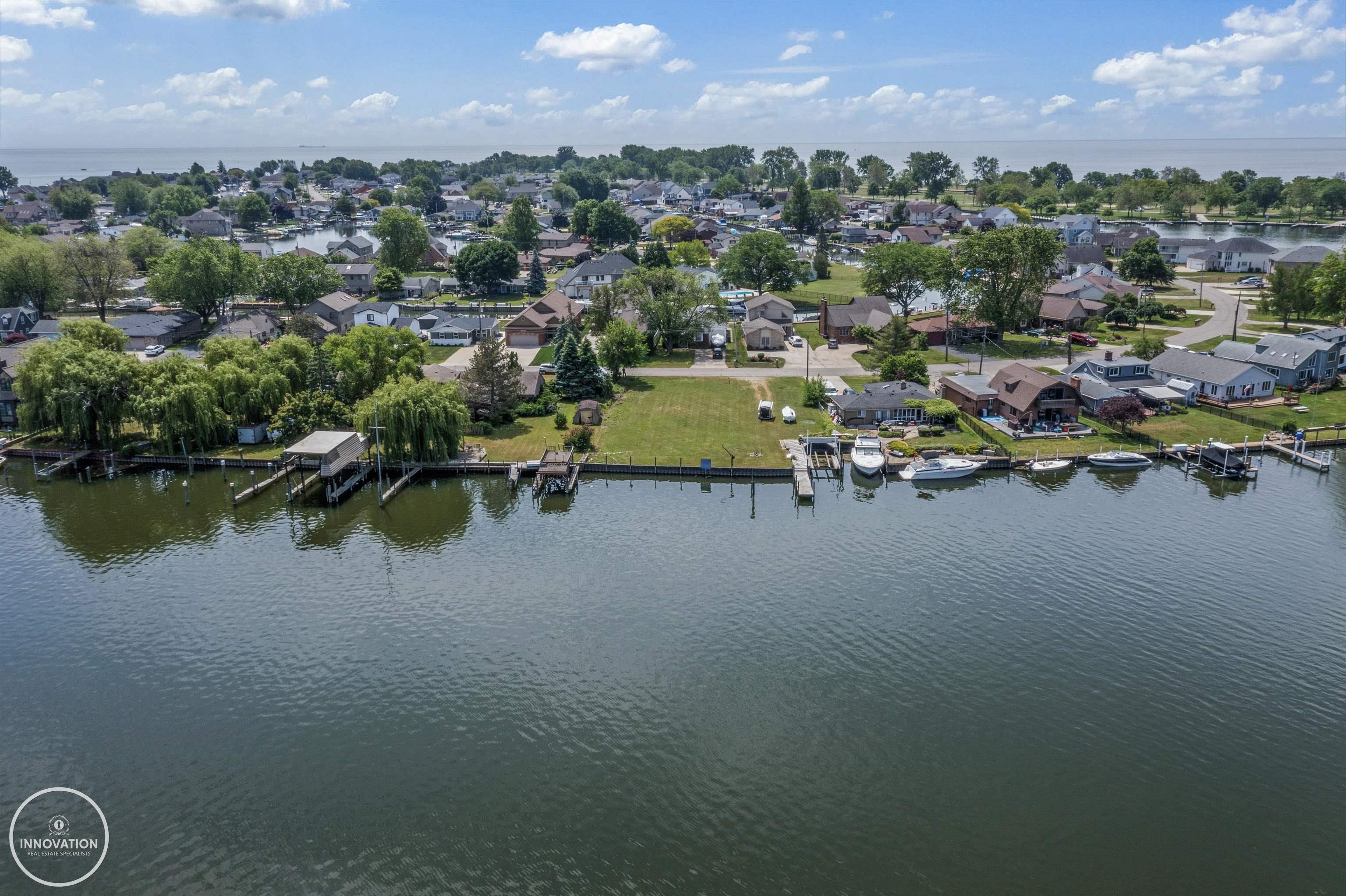38187 Huron Pointe Drive Harrison Charter Township MI 48045