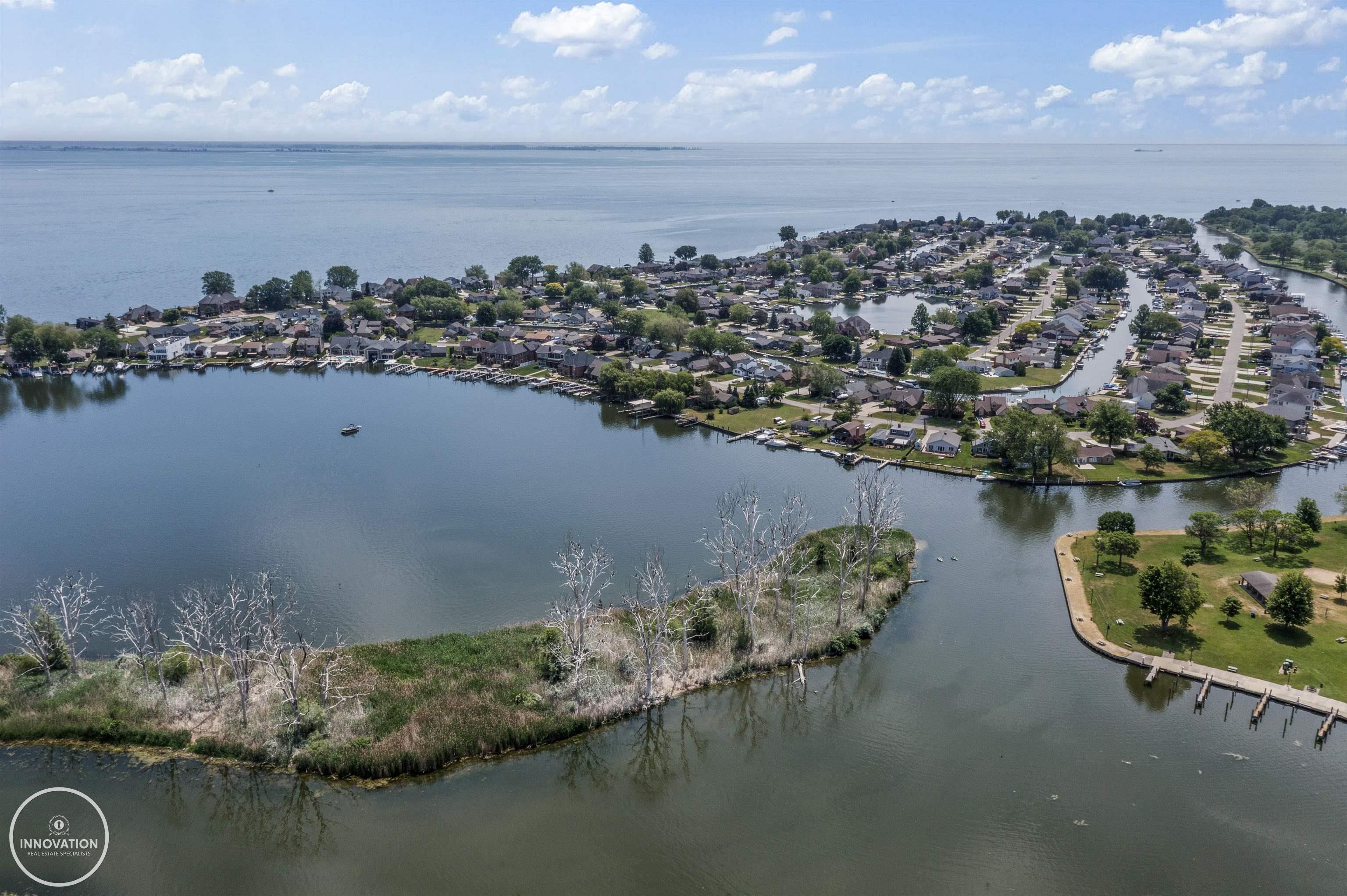 38187 Huron Pointe Drive Harrison Charter Township MI 48045