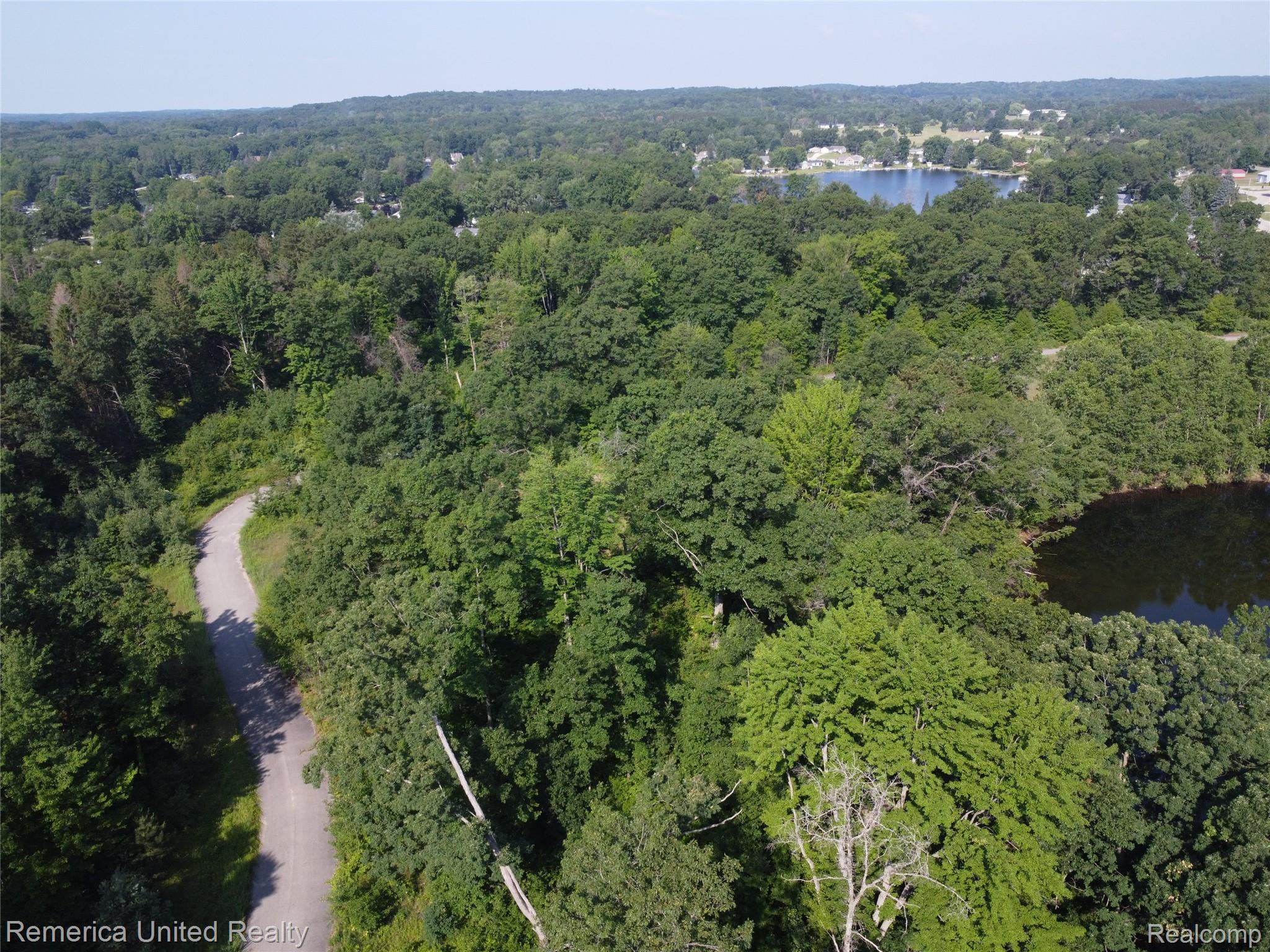 Ville Pondside Drive Lot 17 Surrey Township MI 48622