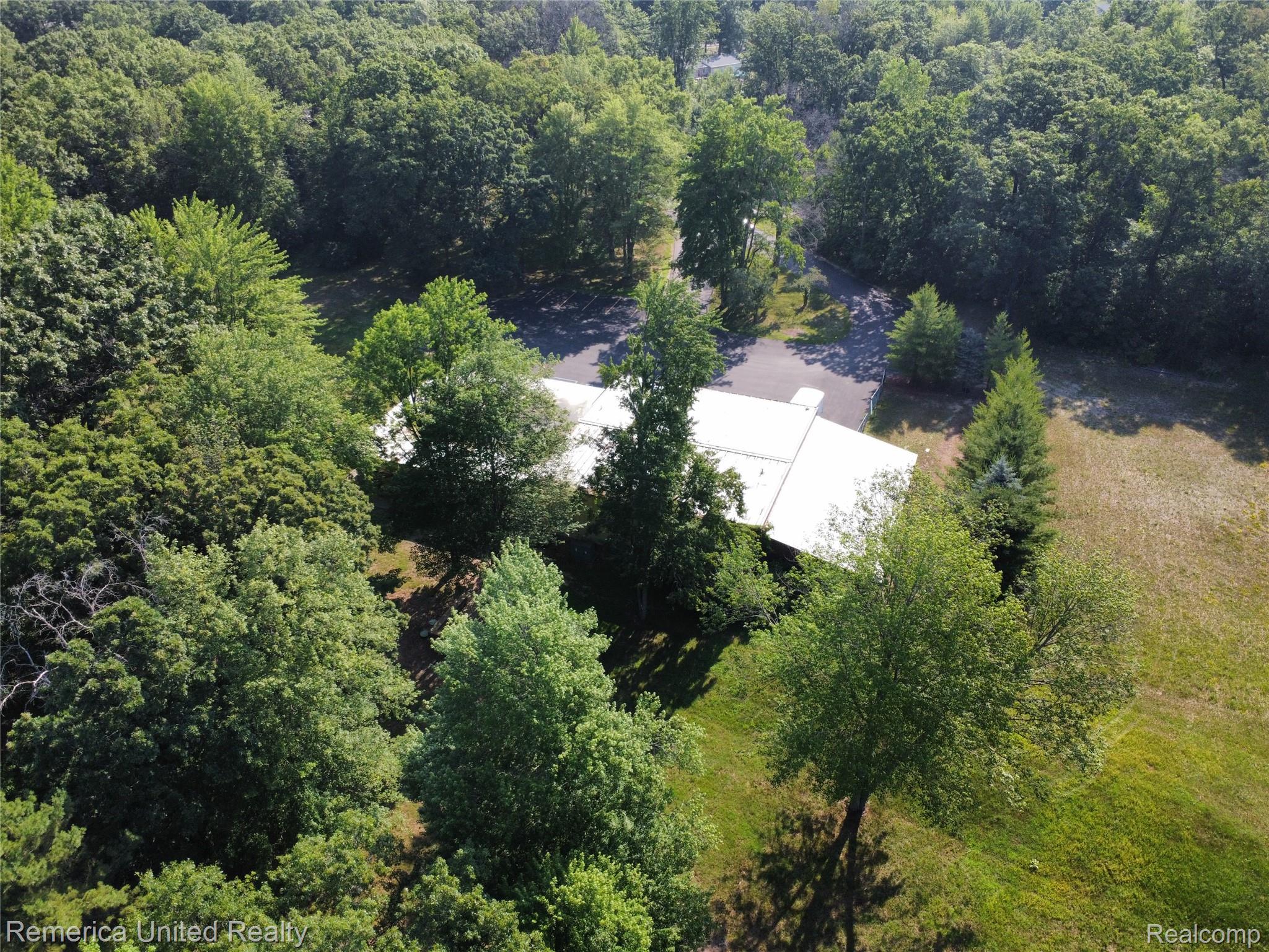Ville Pondside Drive Lot 9 Surrey Township MI 48622