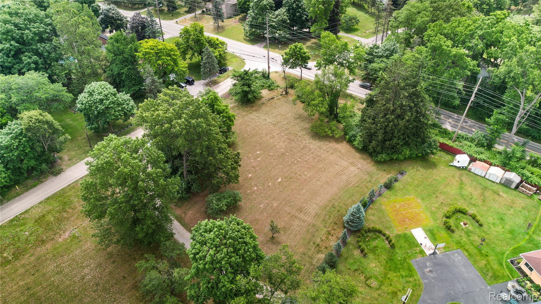 00 W 9 Mile Road Southfield City MI 48033