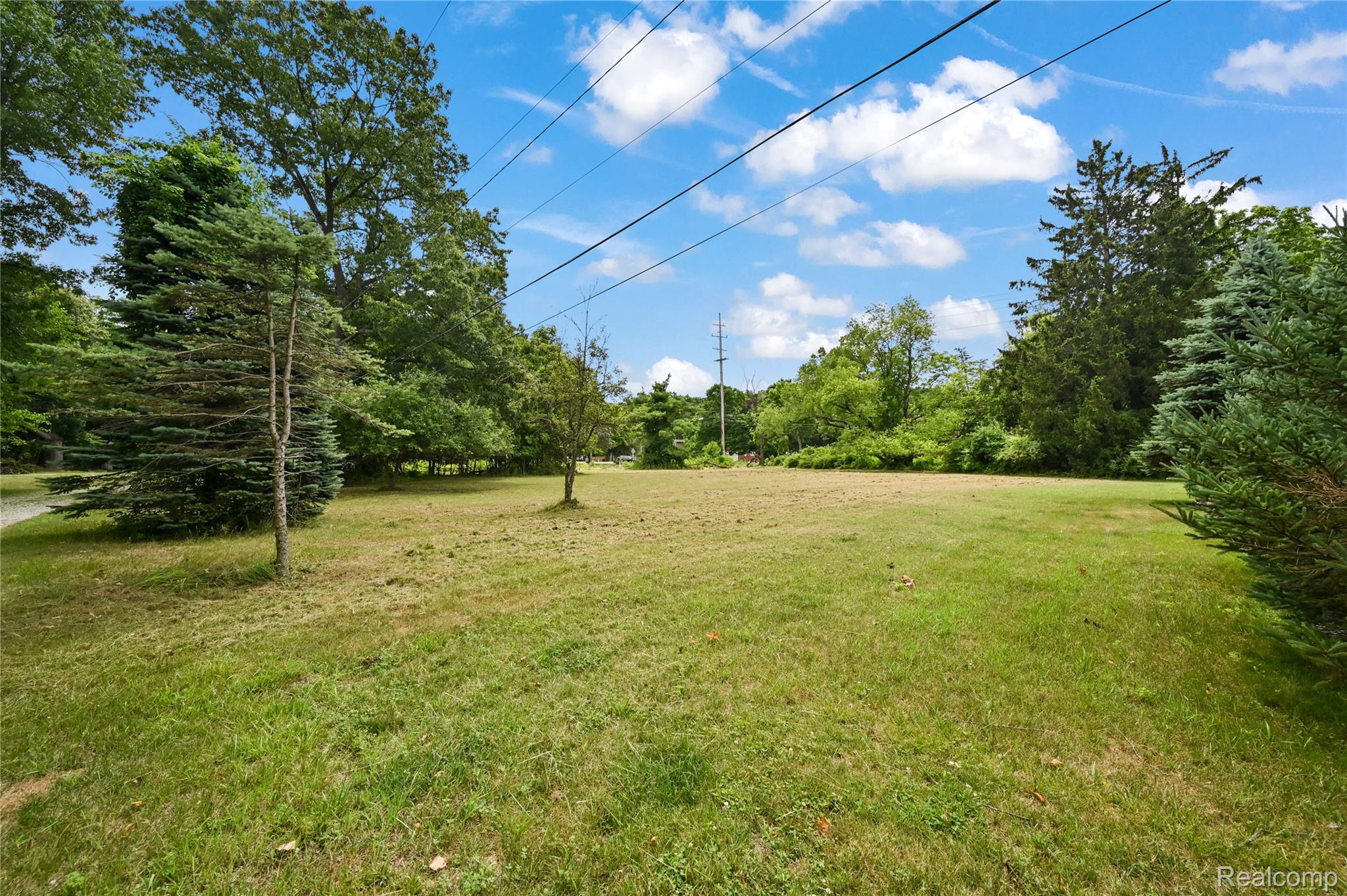 00 W 9 Mile Road Southfield City MI 48033