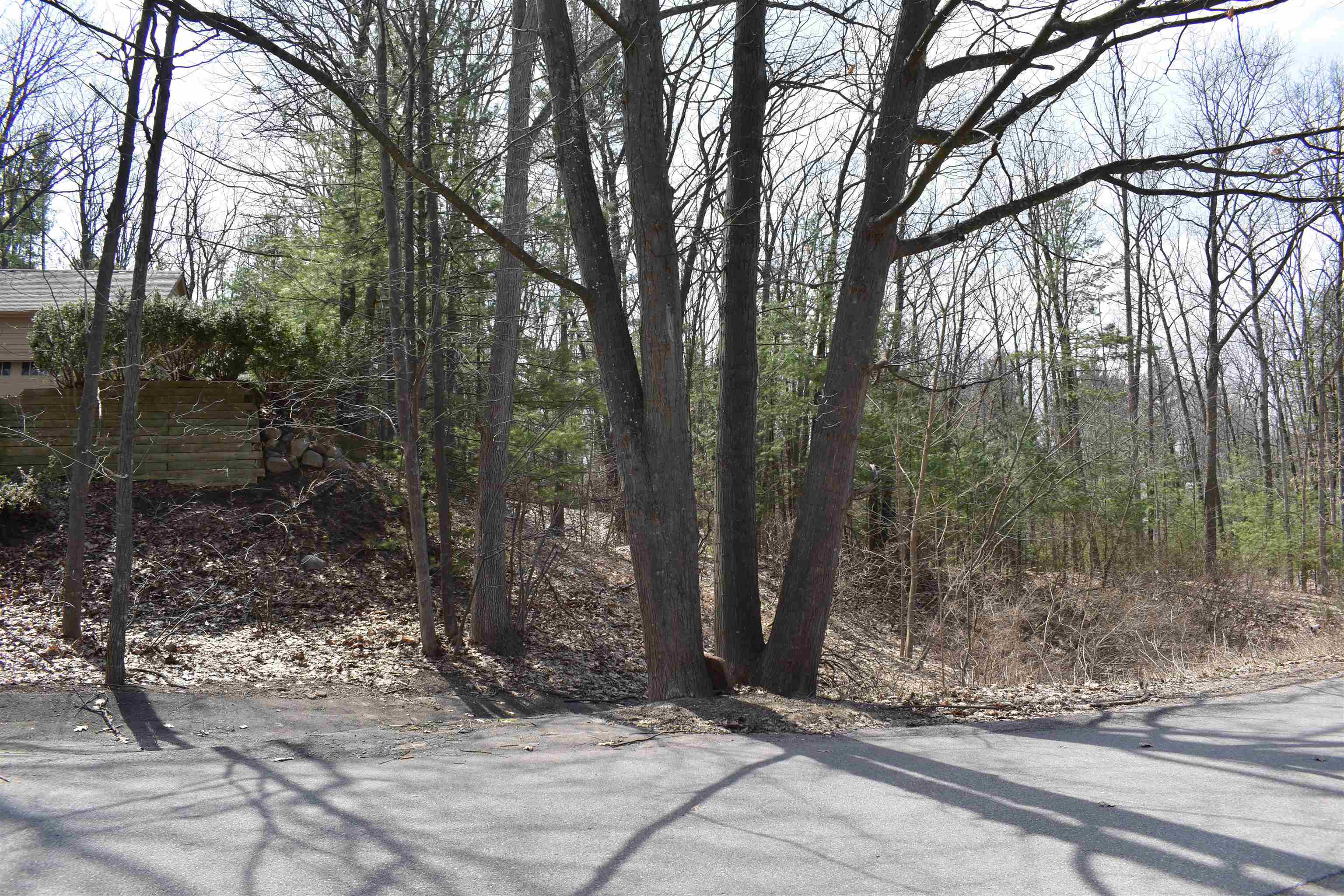 377 Peninsula Knolls Lane Peninsula Township MI 49686
