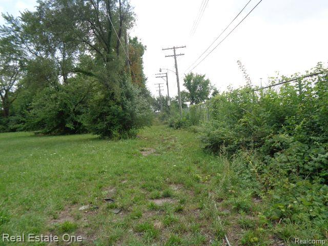 2881 17th Street Detroit City MI 48216