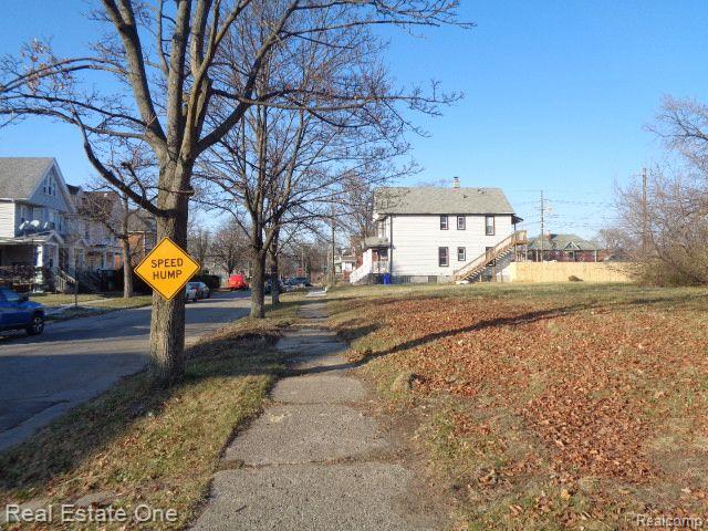2504 Townsend Street Detroit City MI 48214