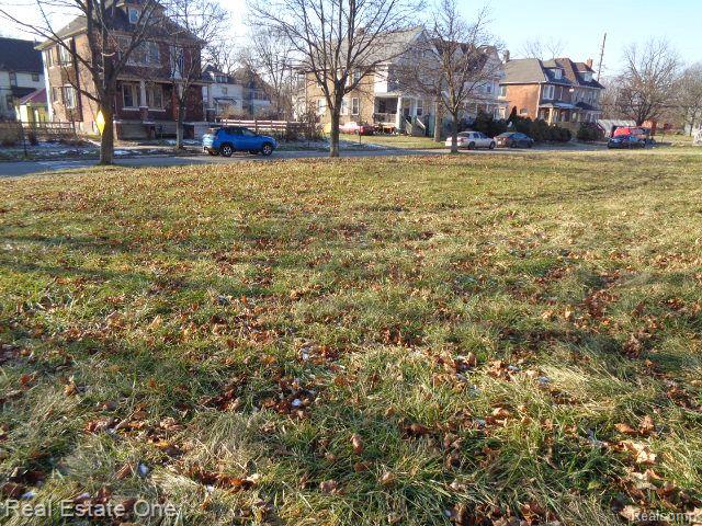 2504 Townsend Street Detroit City MI 48214