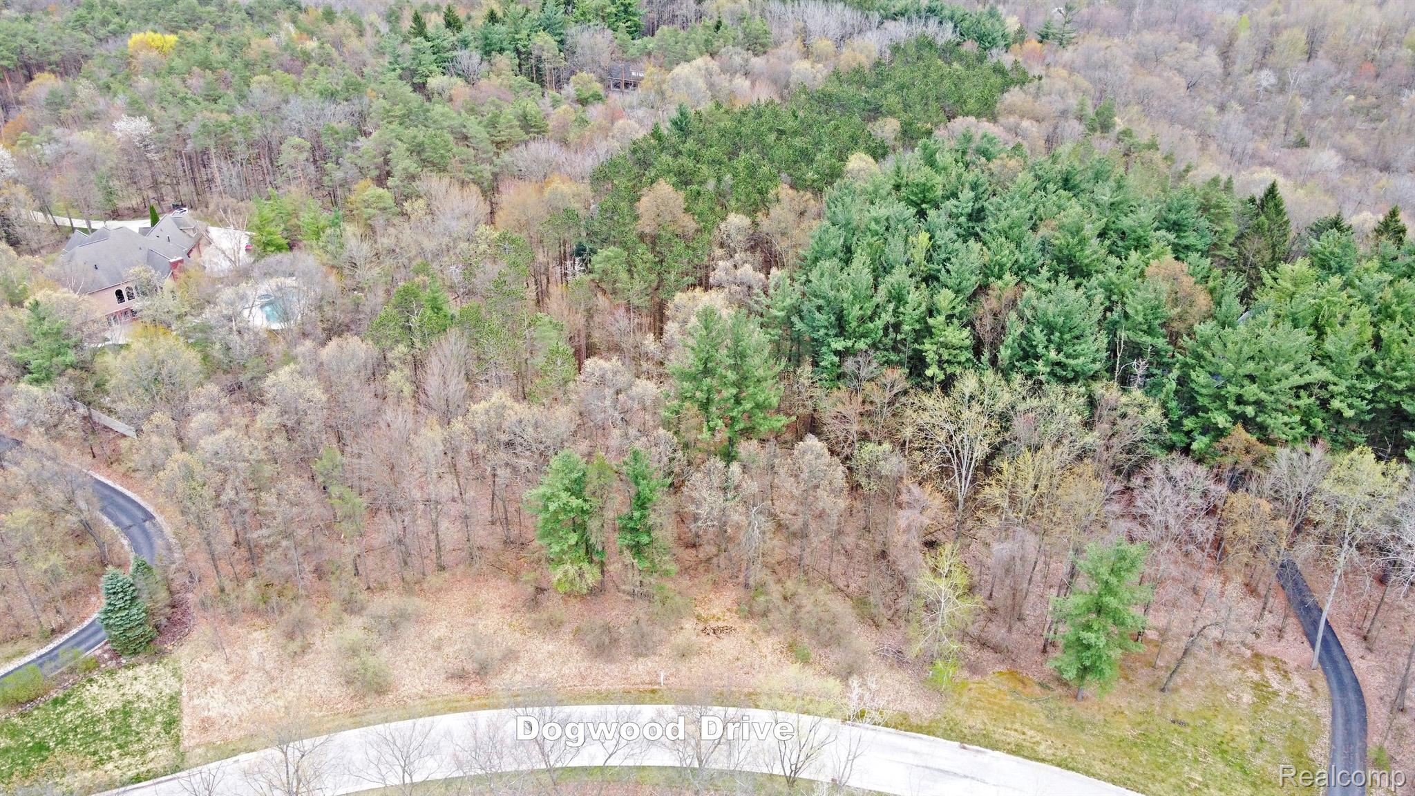 503 Bluebird Trail Groveland Township MI 48462