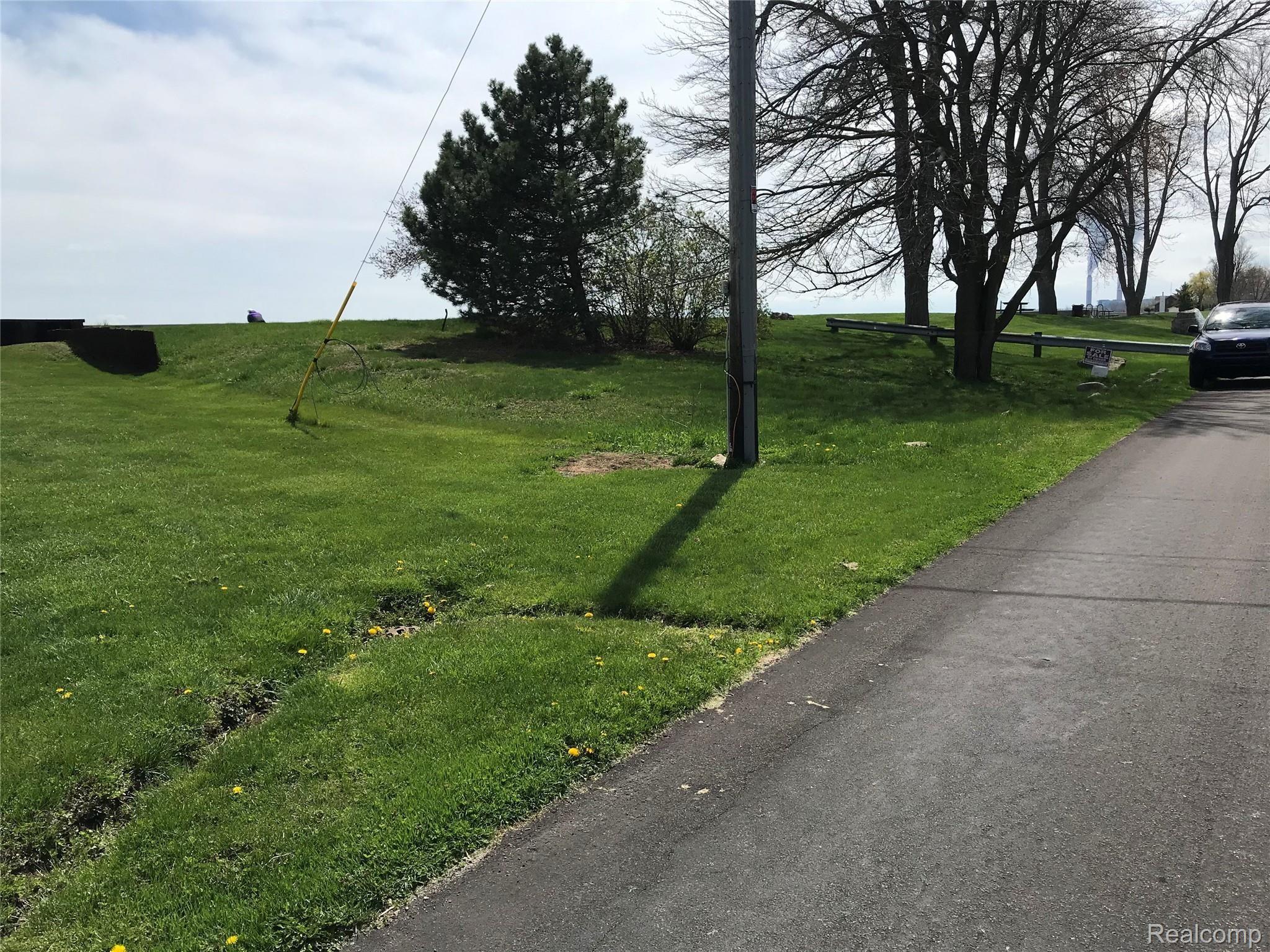 00 Edgewater Frenchtown Township MI 48162