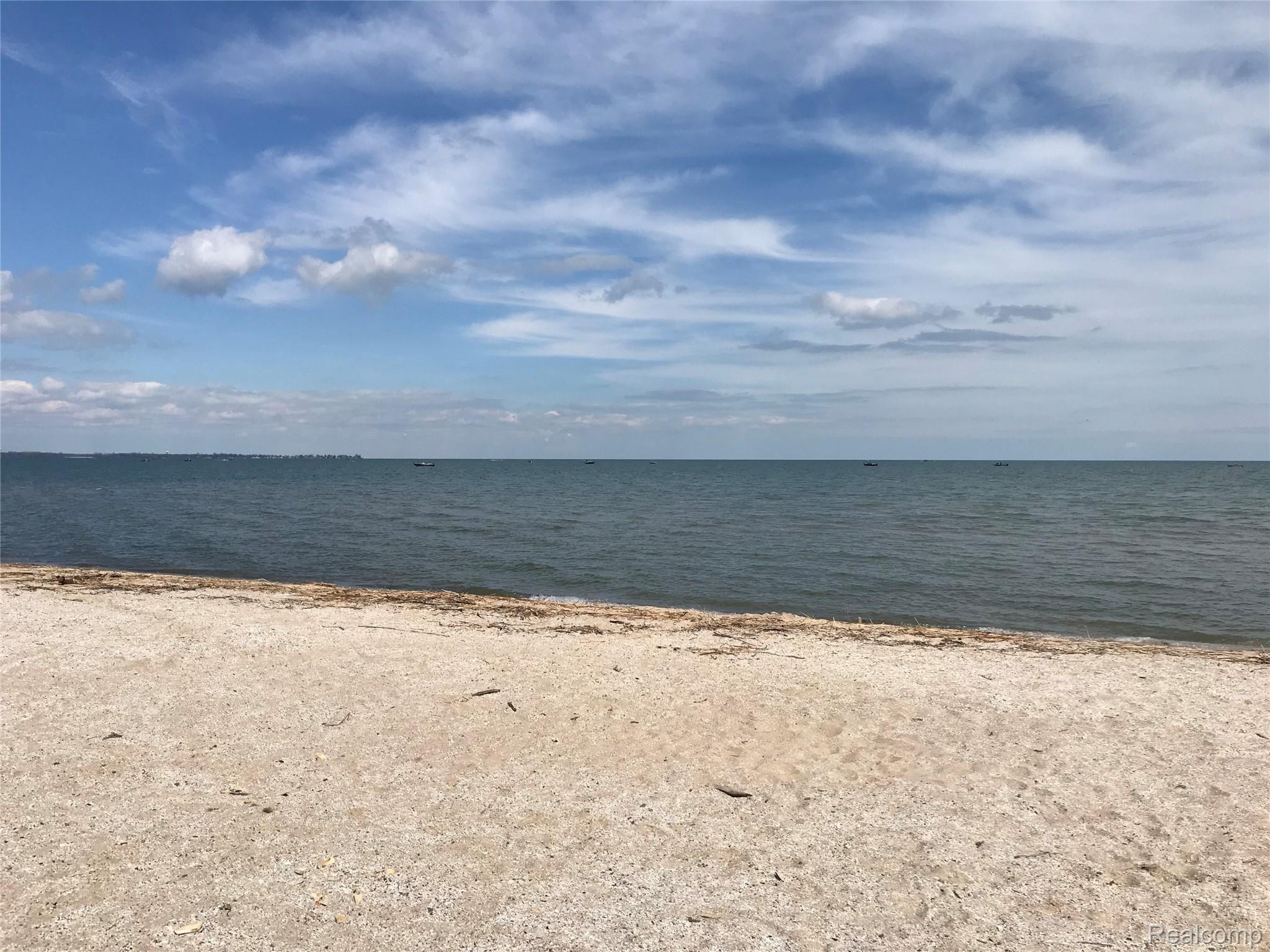 00 Edgewater Frenchtown Township MI 48162