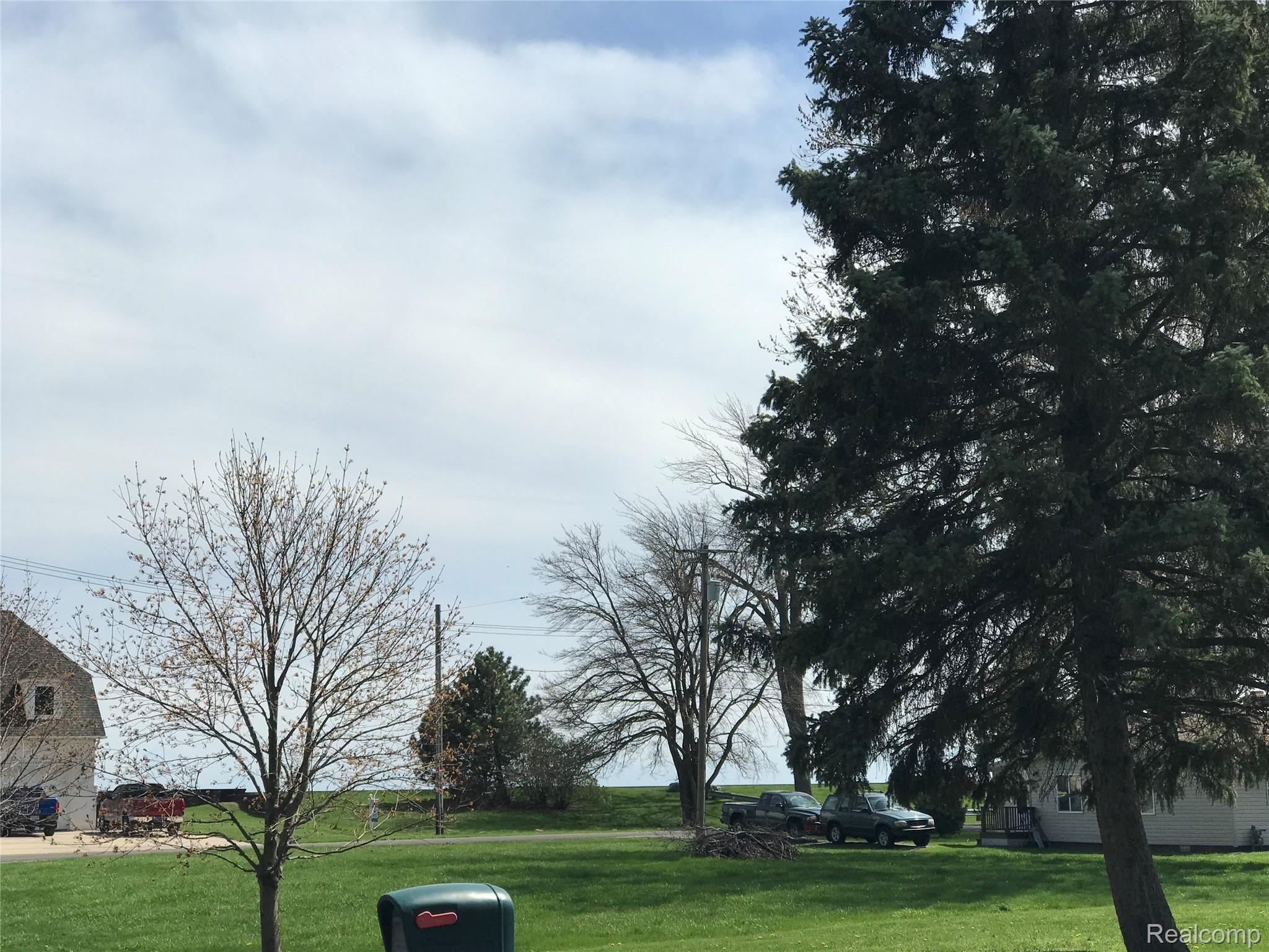00 Edgewater Frenchtown Township MI 48162