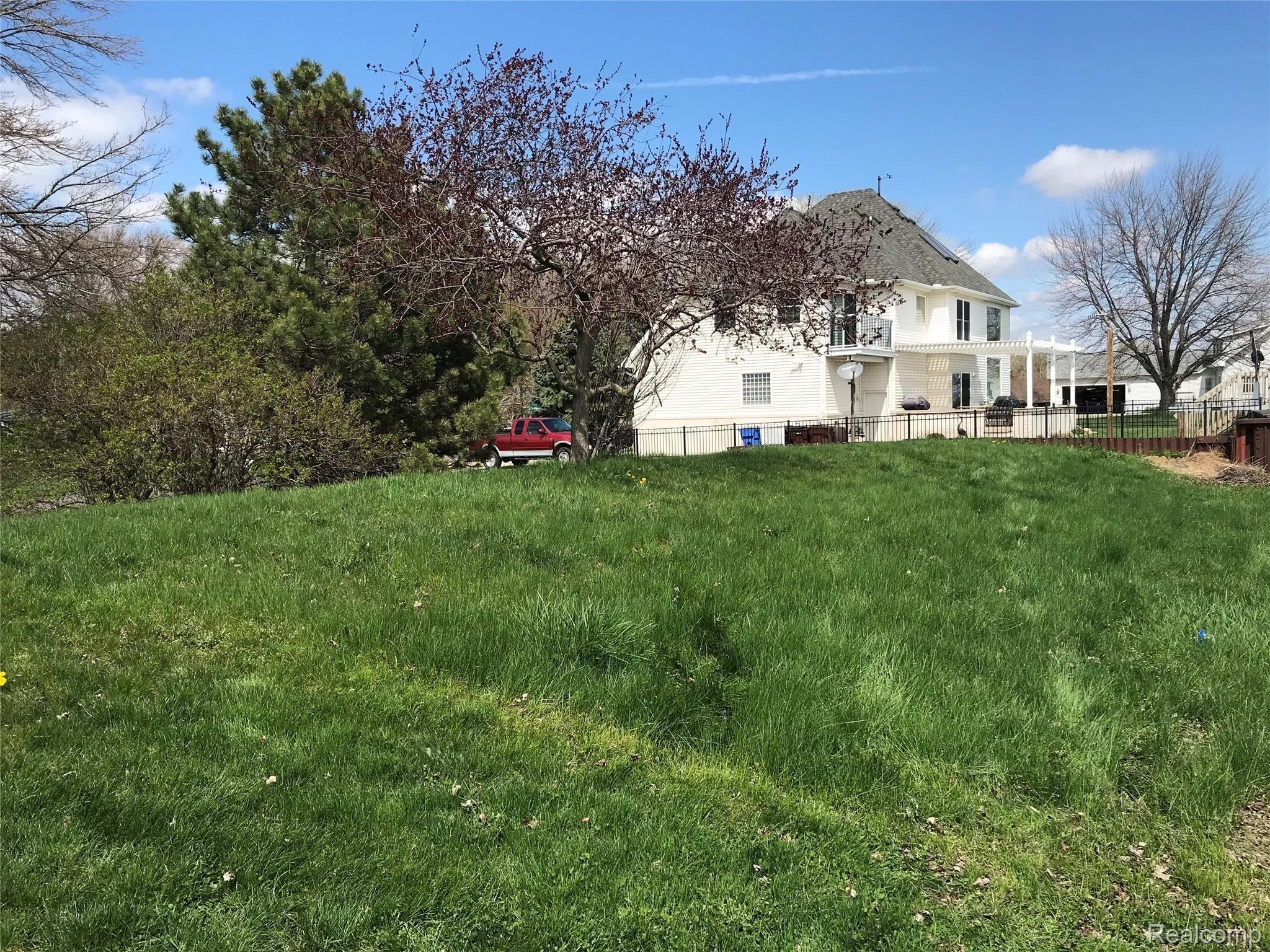 00 Edgewater Frenchtown Township MI 48162