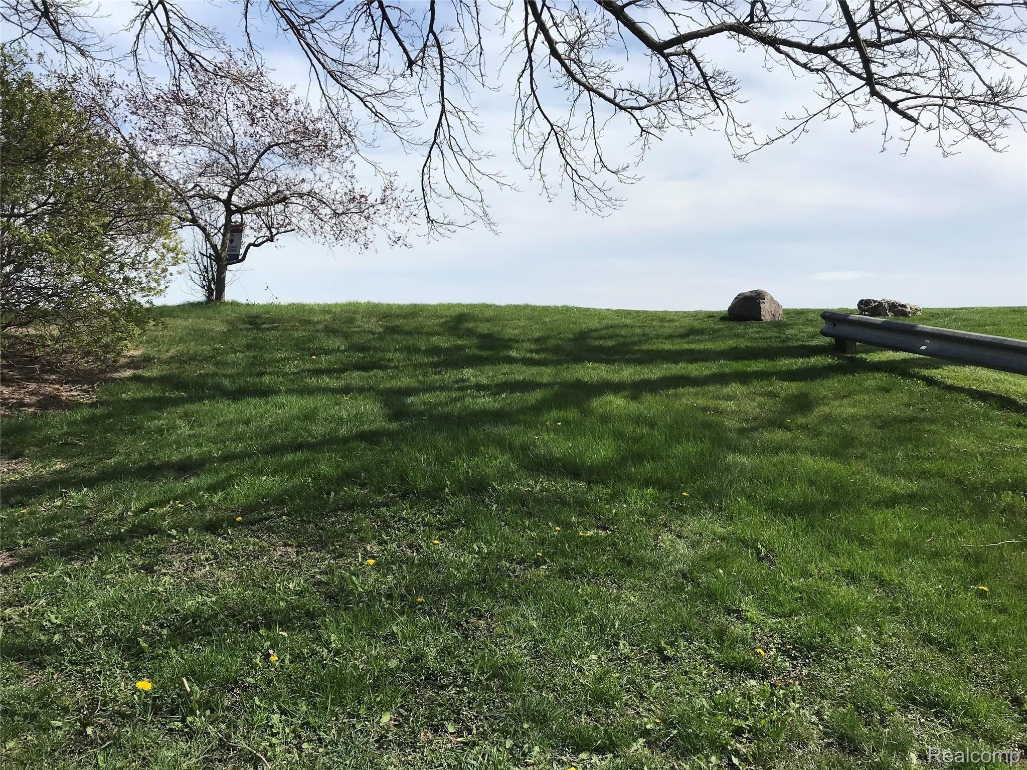 00 Edgewater Frenchtown Township MI 48162