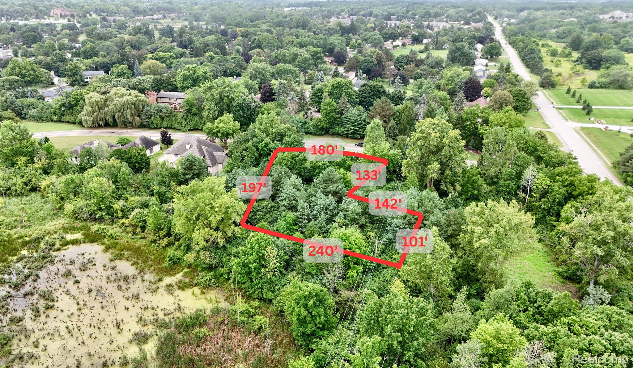 8285 Grovemont Court Grand Blanc City MI 48439