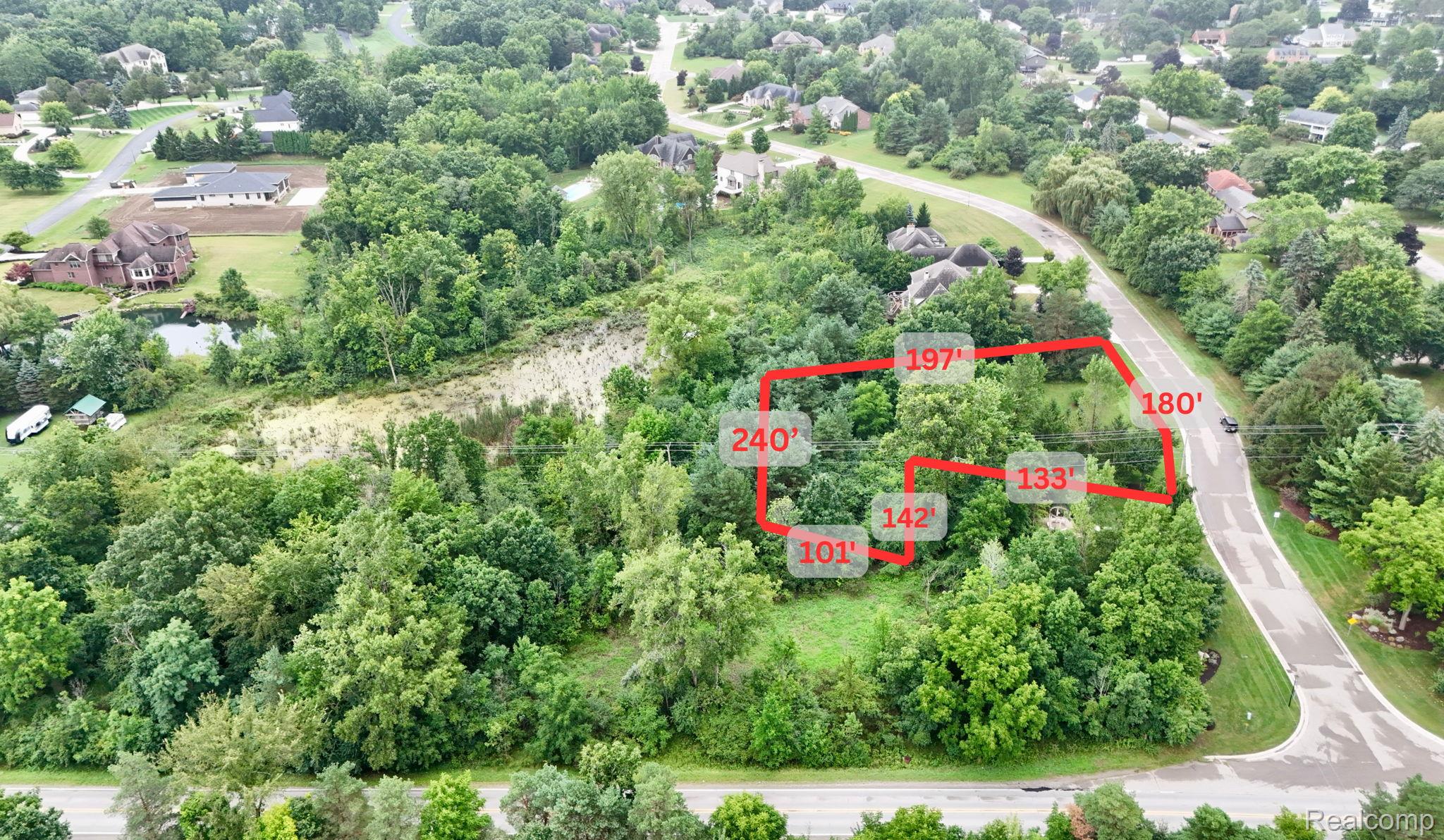 8285 Grovemont Court Grand Blanc City MI 48439