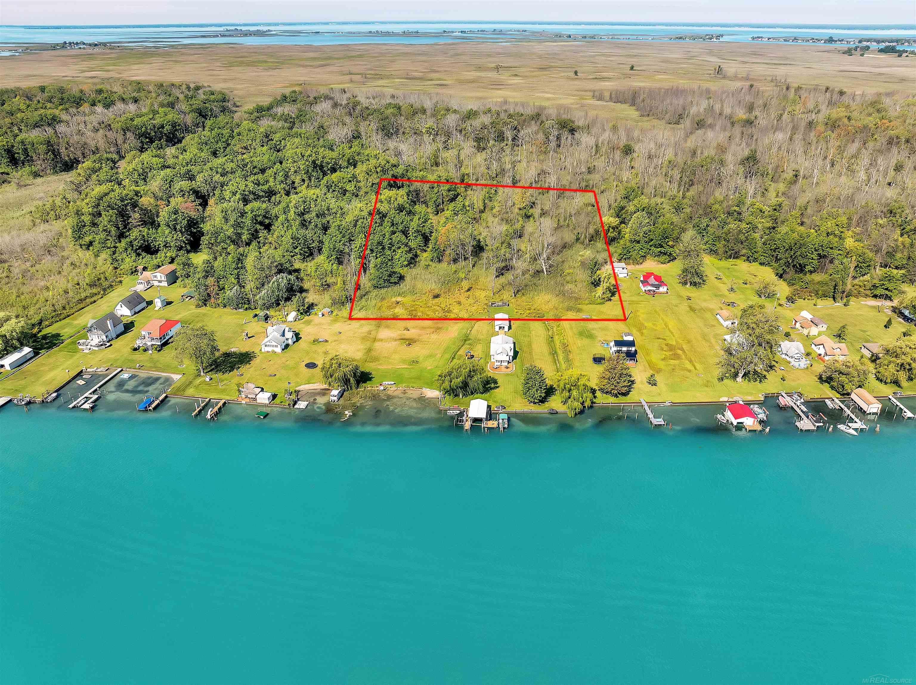 00 Dickinson Island Algonac City MI 48001