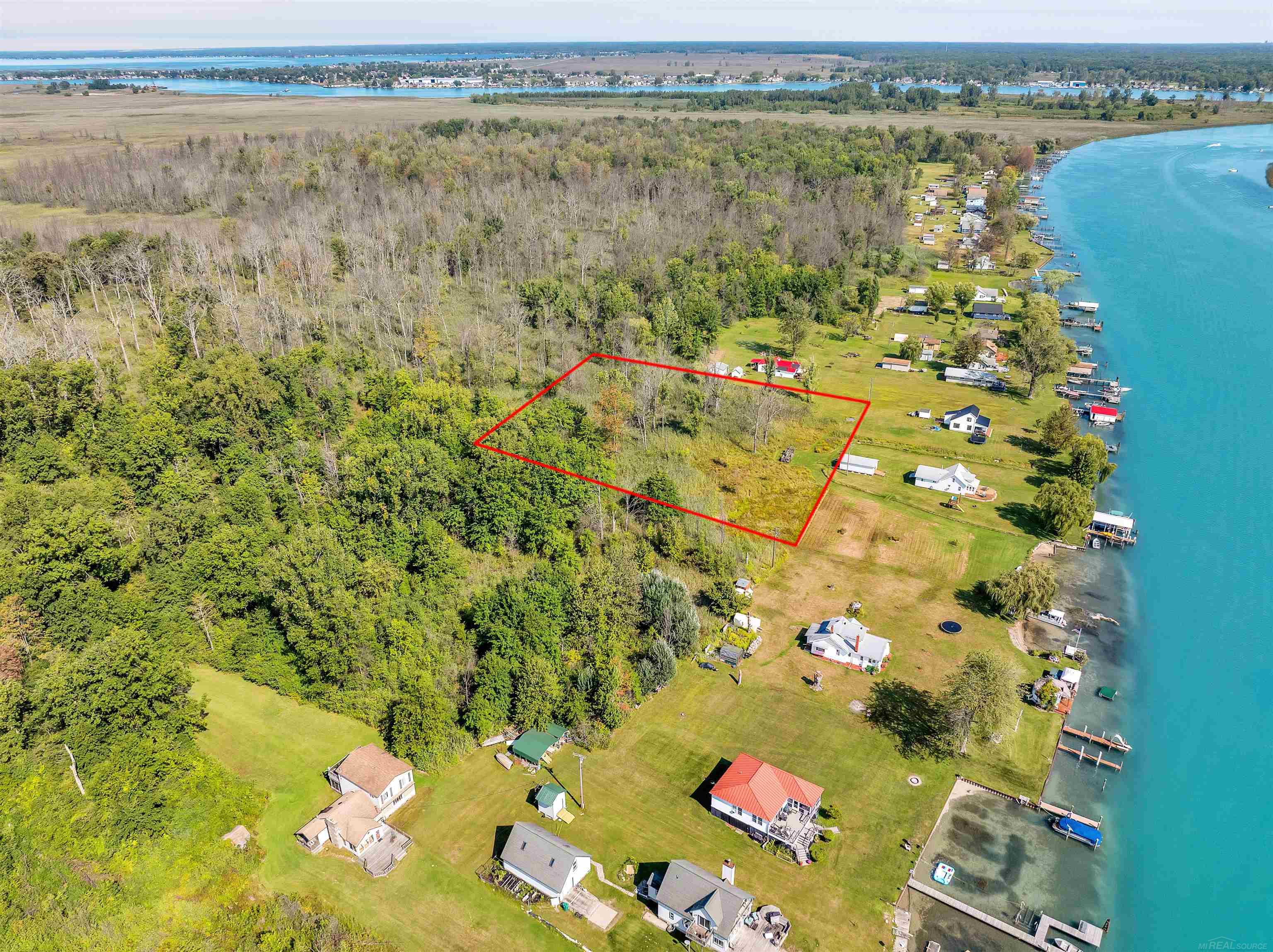 00 Dickinson Island Algonac City MI 48001