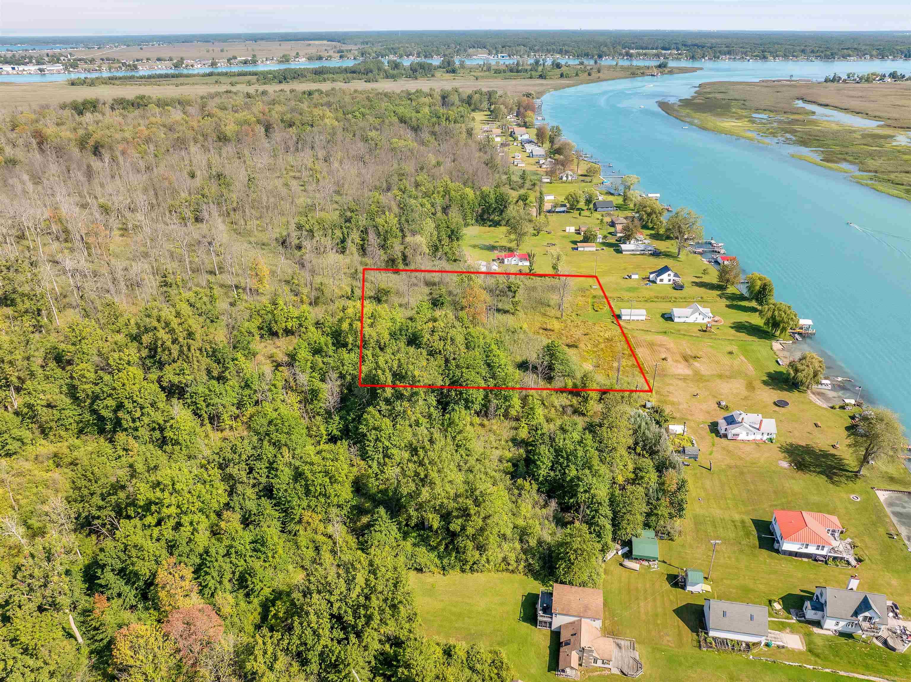 00 Dickinson Island Algonac City MI 48001