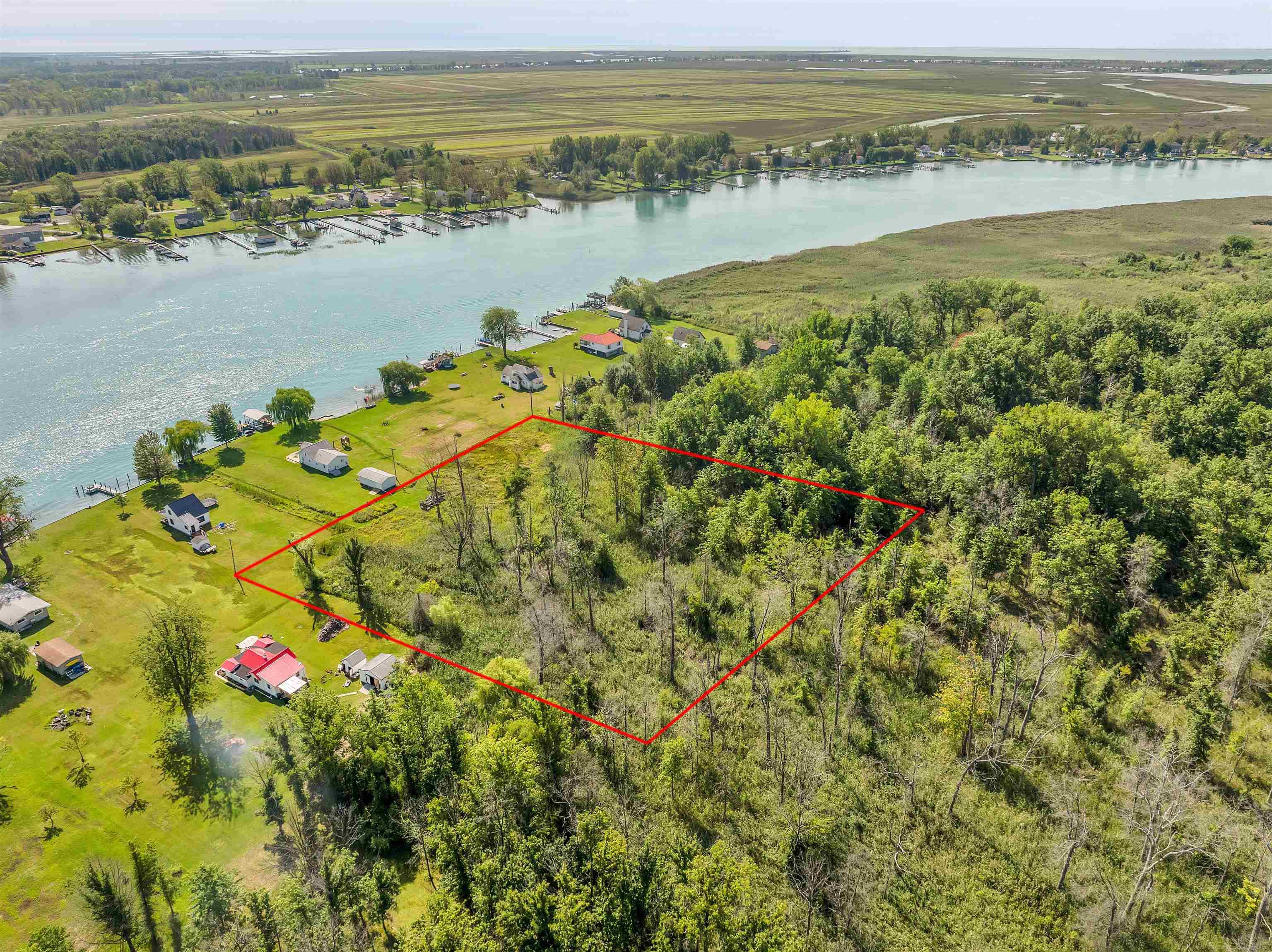 00 Dickinson Island Algonac City MI 48001