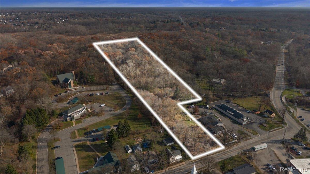 00 Collins Oakland Charter Township MI 48306