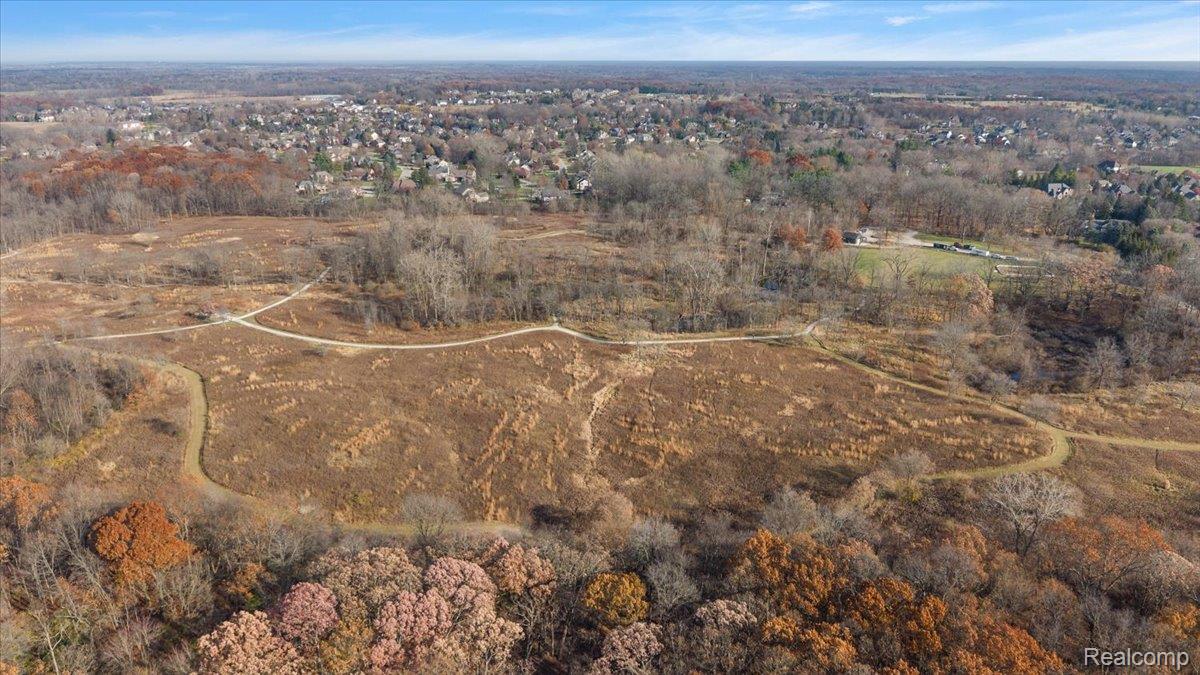 00 Collins Oakland Charter Township MI 48306
