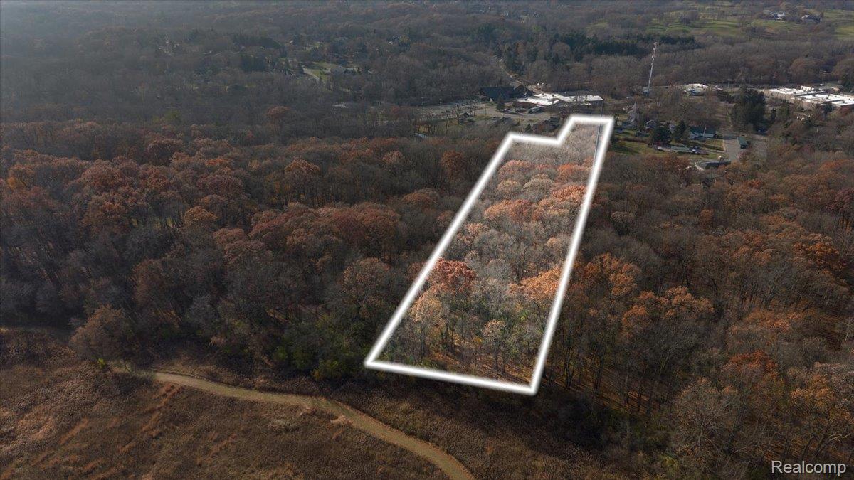 00 Collins Oakland Charter Township MI 48306