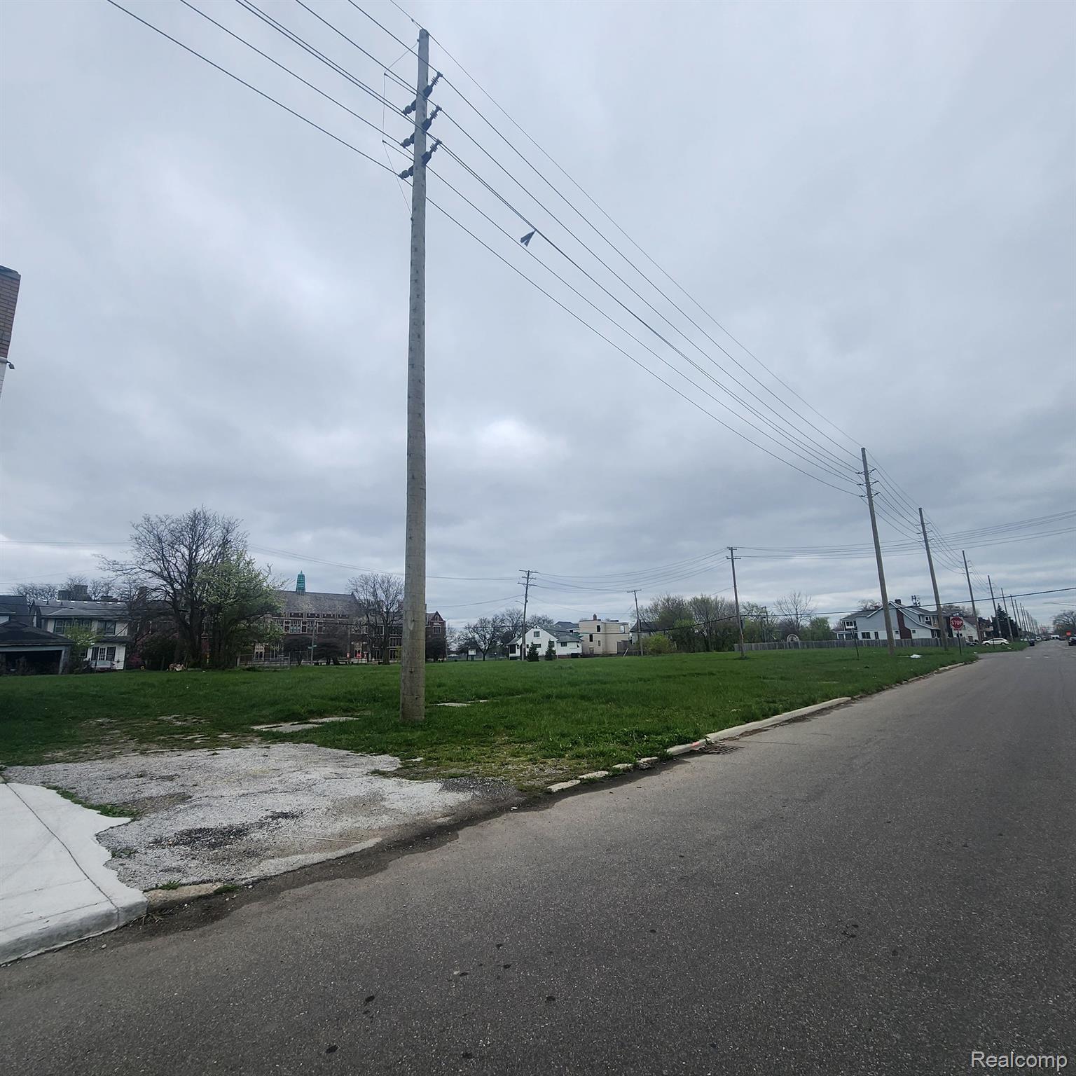 2363 Elmhurst Street Detroit City MI 48206