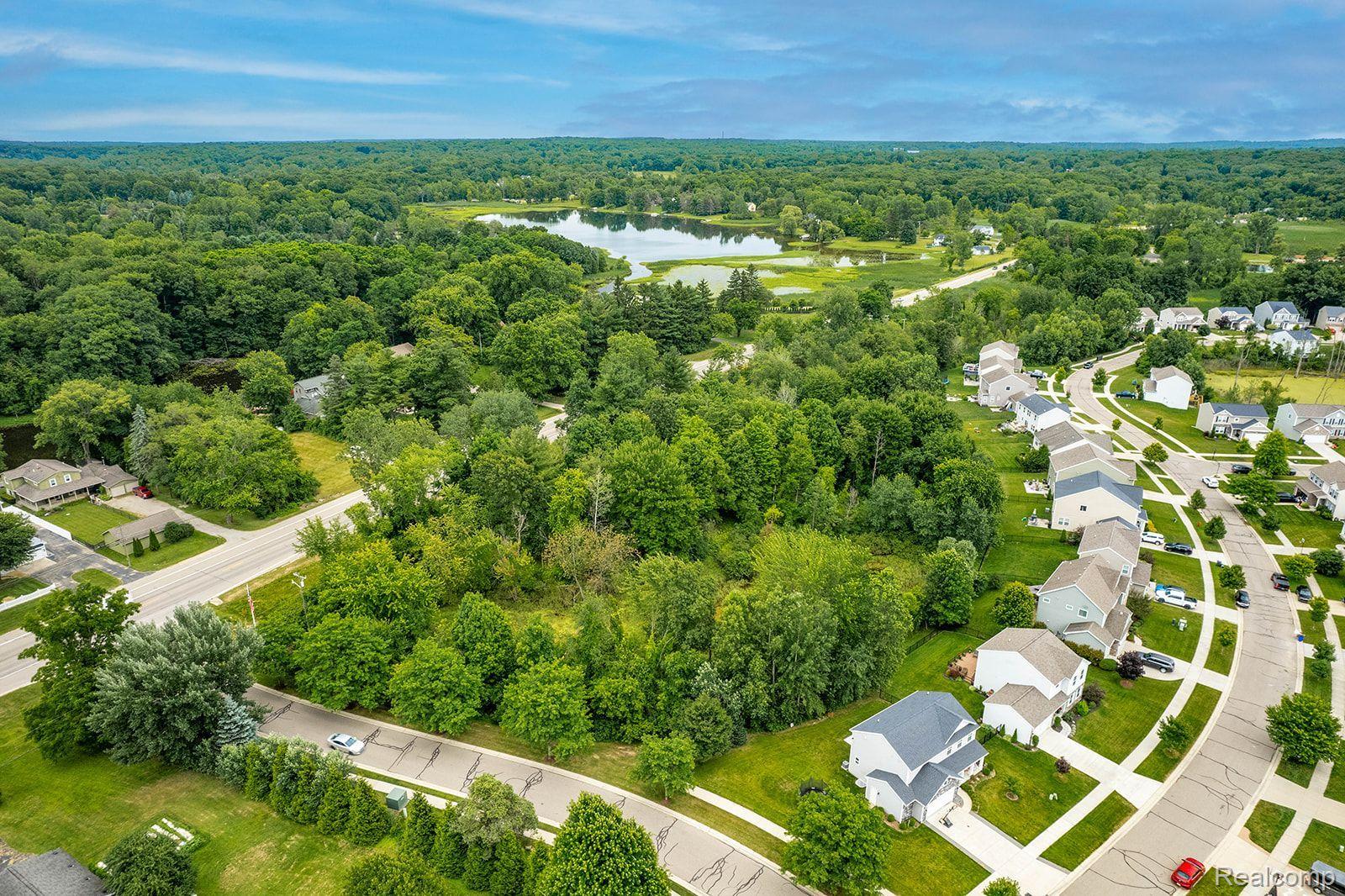 2436 Ortonville Road Brandon Charter Township MI 48462