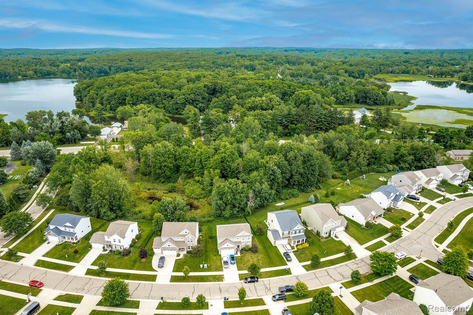 2436 Ortonville Road Brandon Charter Township MI 48462