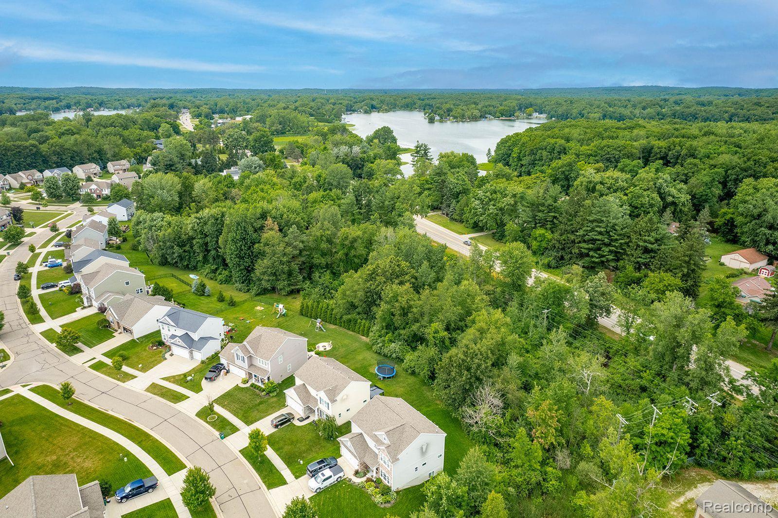 2436 Ortonville Road Brandon Charter Township MI 48462