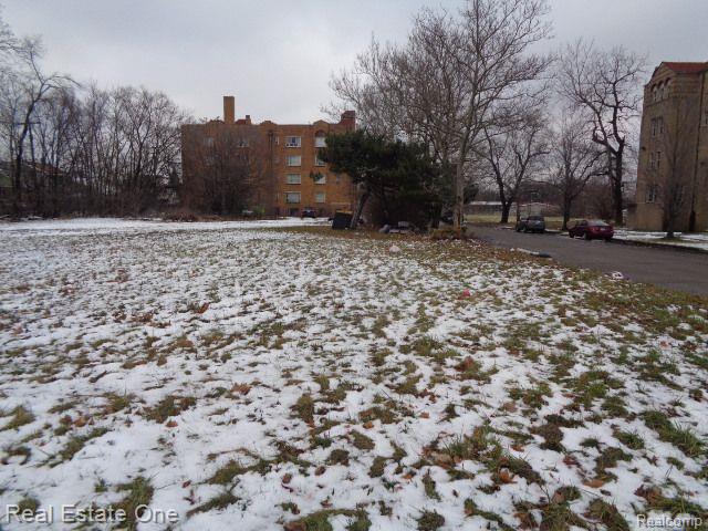 2752 W Boston Boulevard Detroit City MI 48206