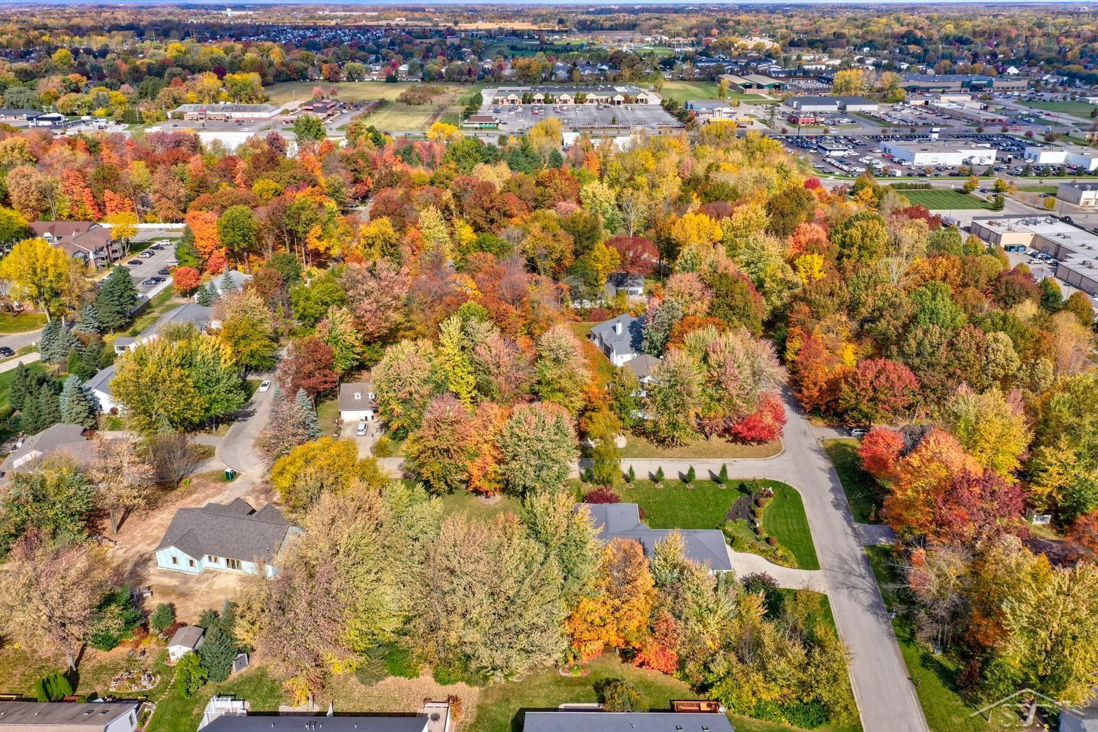 69 Bunny Trail Saginaw Charter Township MI 48638