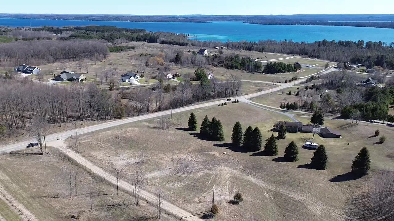 00 Palaestrum Road Whitewater Township MI 49690