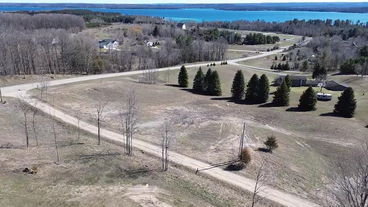 00 Palaestrum Road Whitewater Township MI 49690