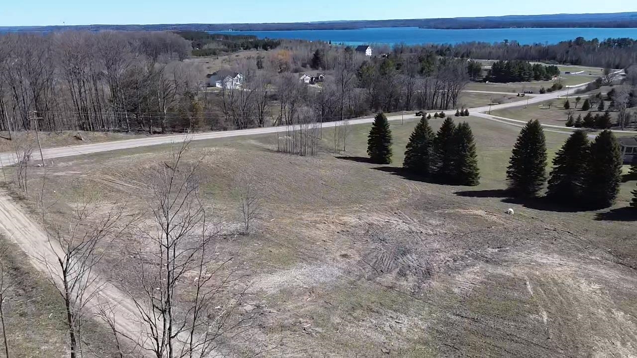 00 Palaestrum Road Whitewater Township MI 49690