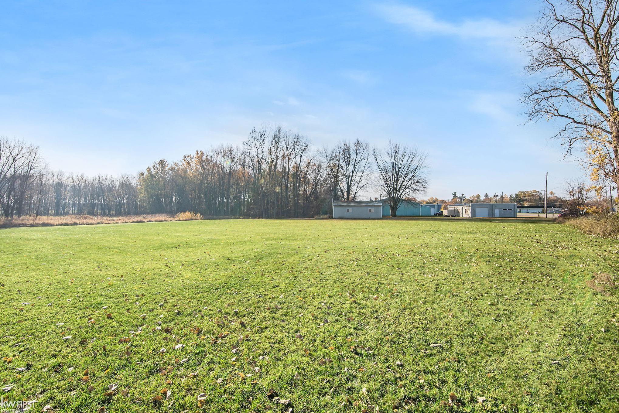 1128 N Saginaw Road Vernon Township MI 48429