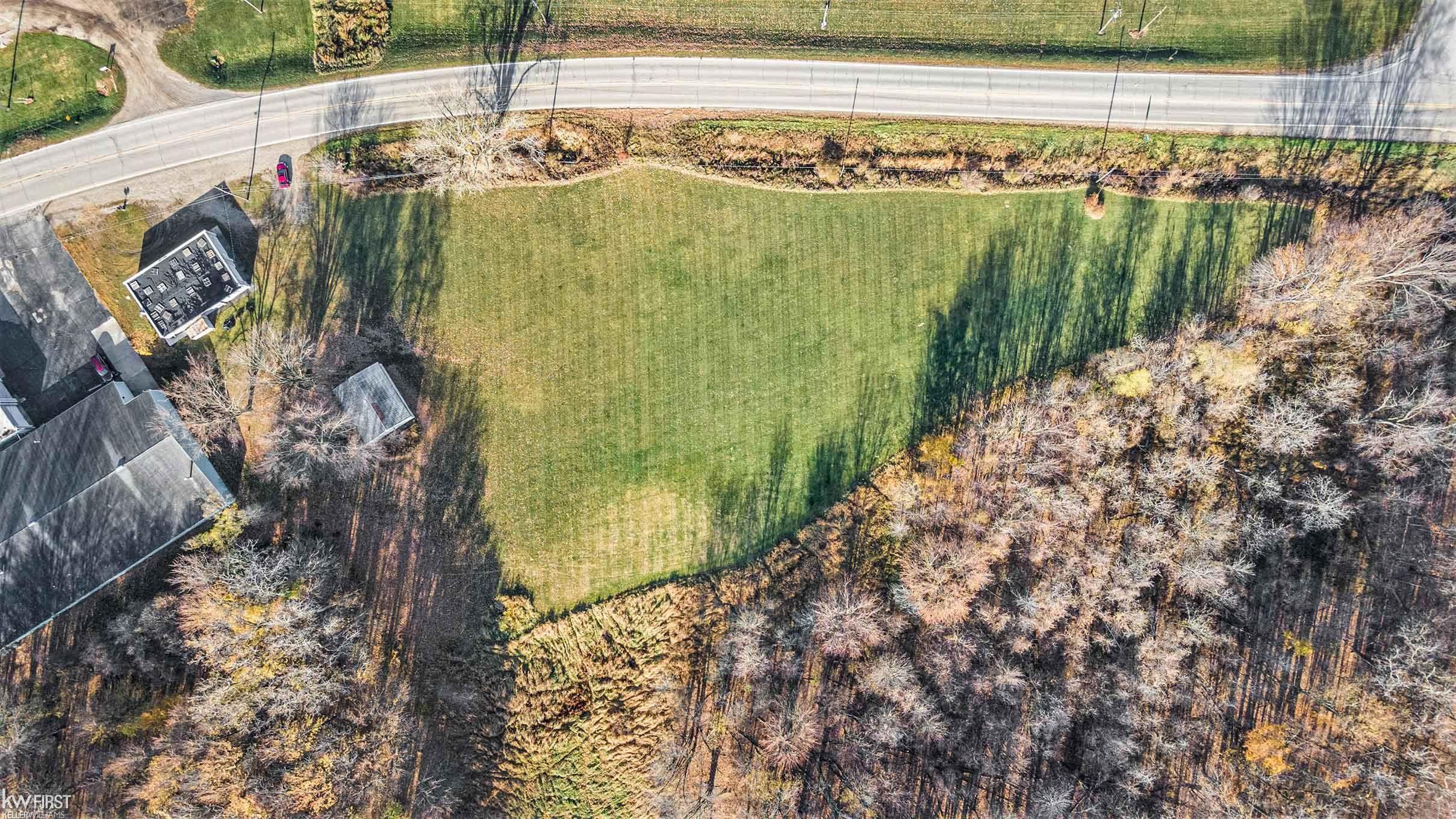 1128 N Saginaw Road Vernon Township MI 48429