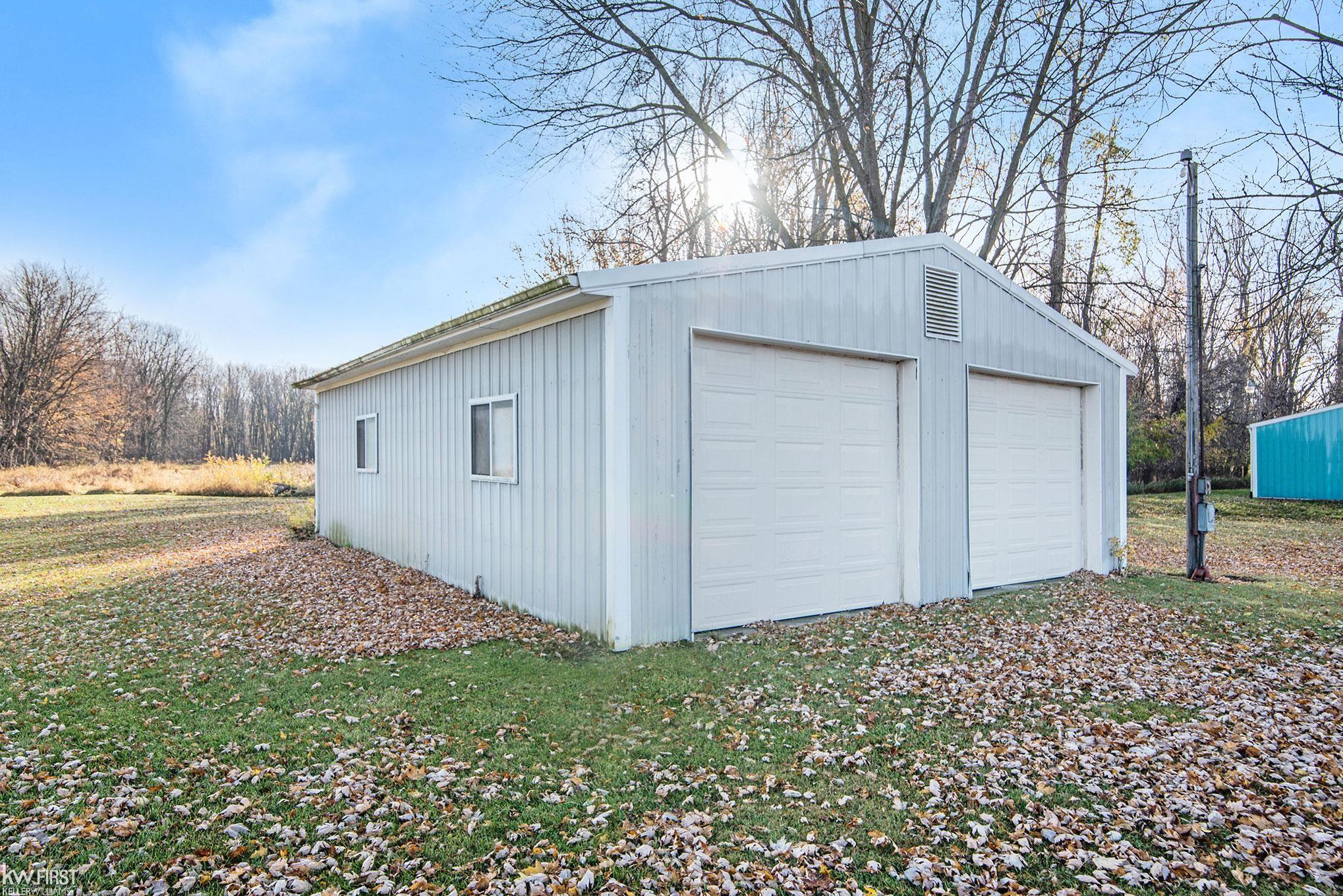 1128 N Saginaw Road Vernon Township MI 48429
