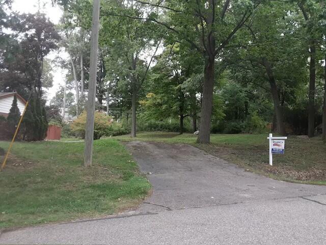 30326 Pipers Lane Farmington Hills City MI 48334
