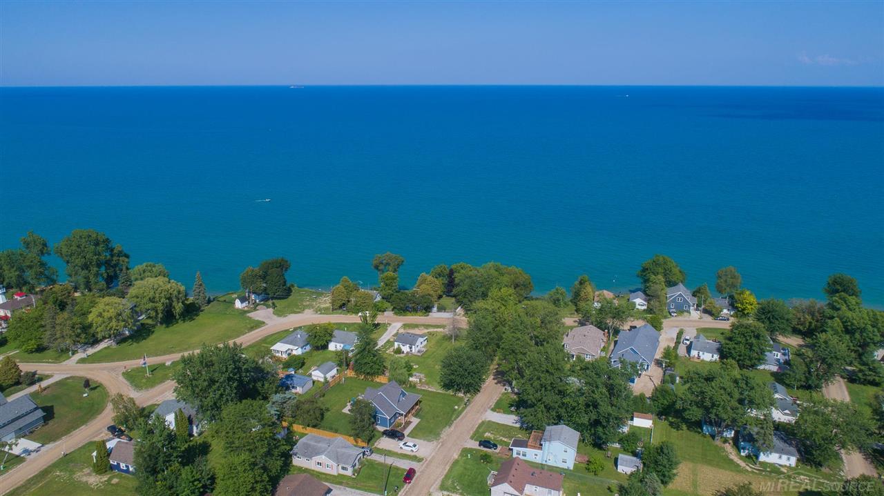 7494 Lakeview Worth Township MI 48450
