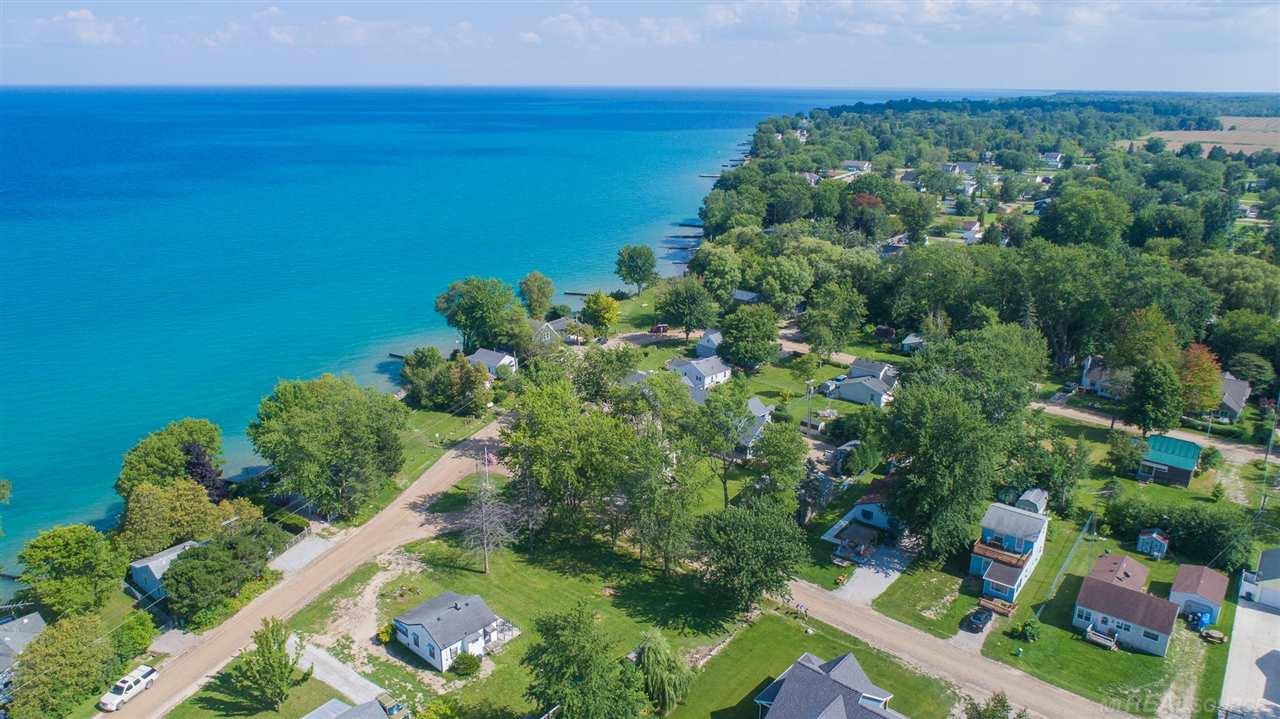 7494 Lakeview Worth Township MI 48450