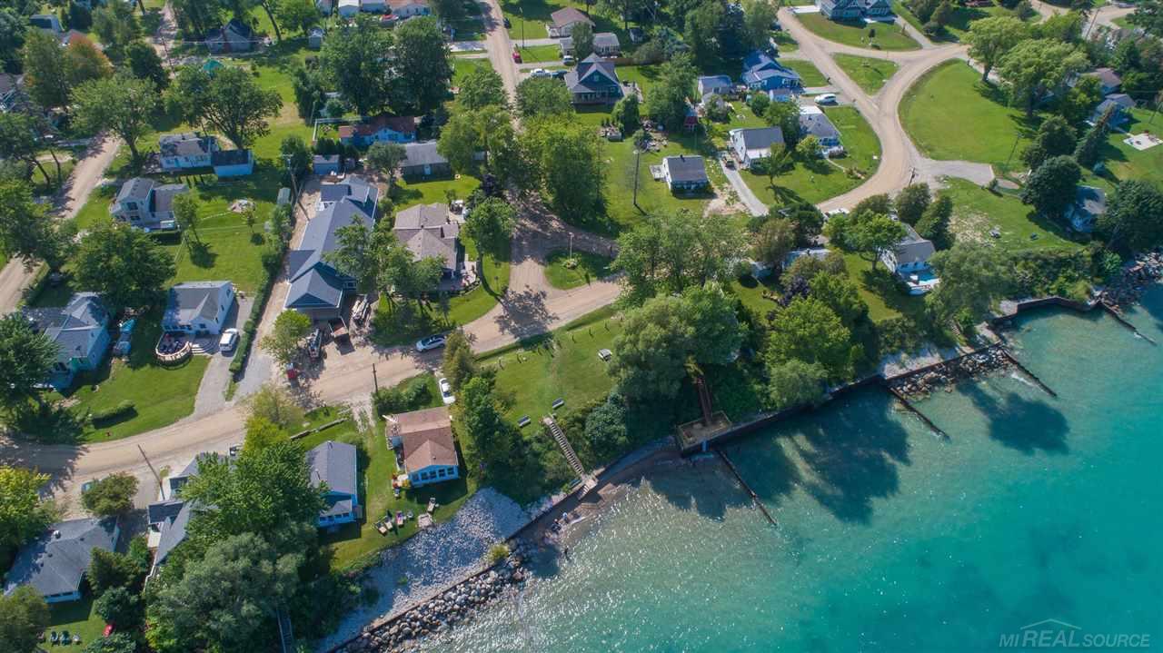 7494 Lakeview Worth Township MI 48450