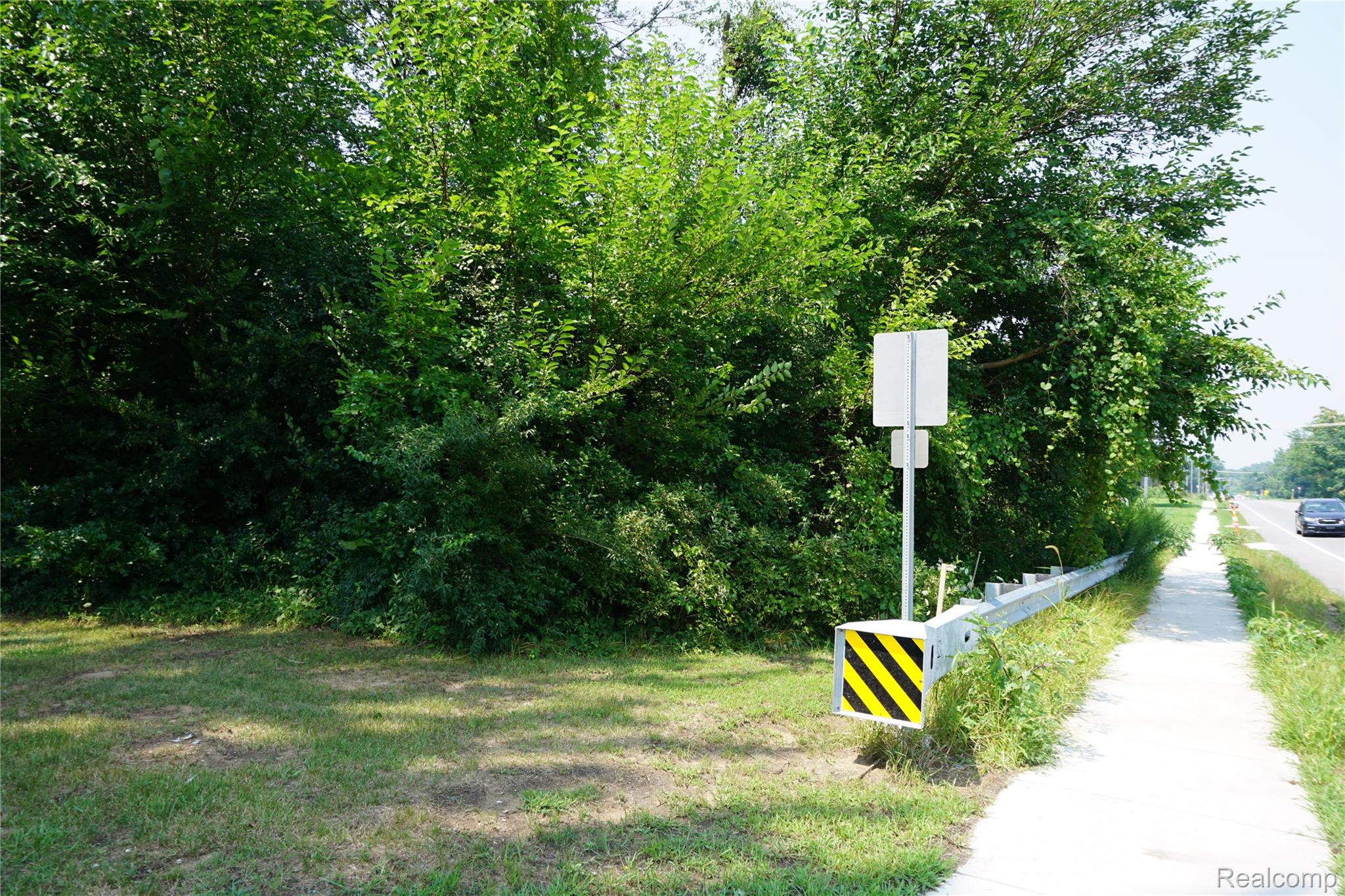 Vacant Wayne Road Romulus City MI 48174