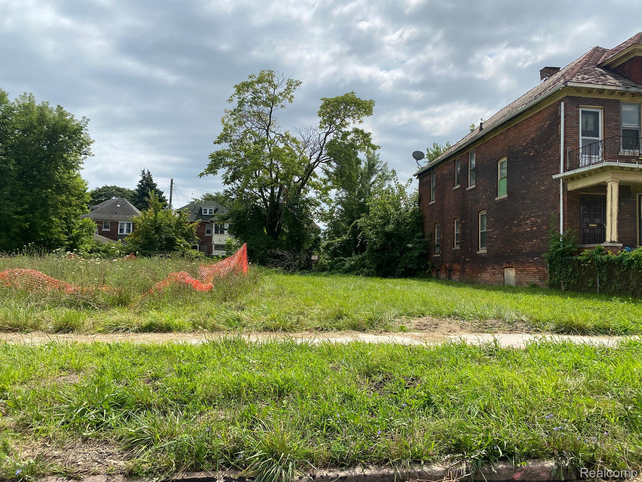 282 E Euclid Street Detroit City MI 48202